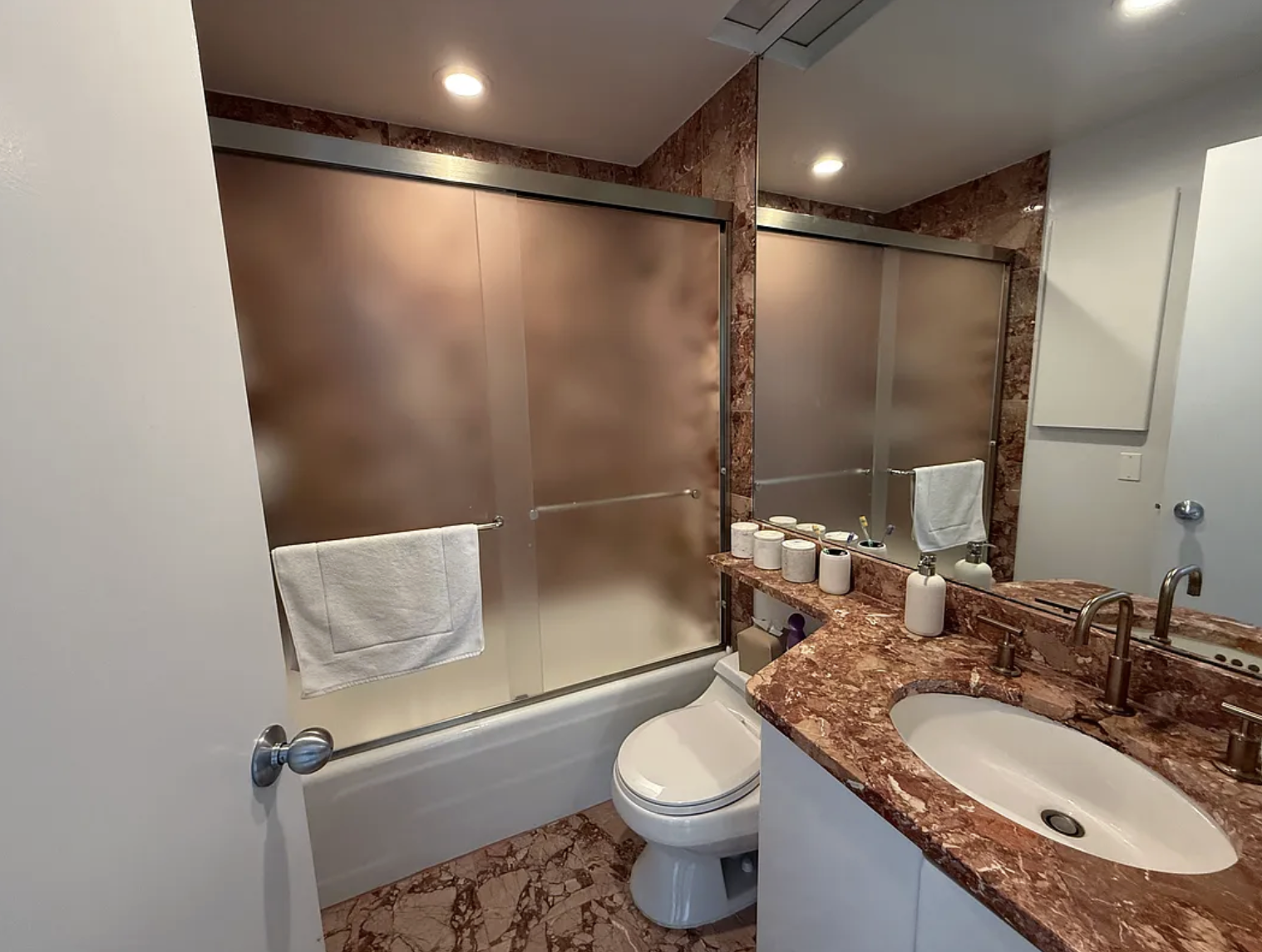 Screenshot 2025-11-24 at 9.33.51 AM.png