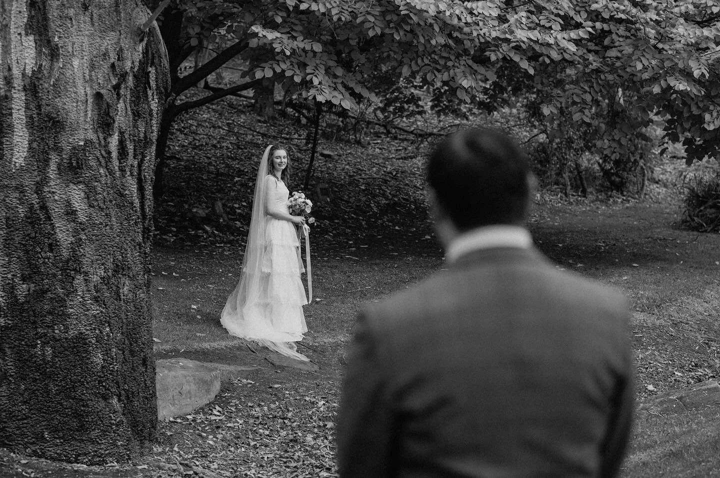 Wintery weddings are the actual best 🙏 

#adelaideweddingphoto #weddings #saweddings #wedding #bride #groom #engaged #weddingphotography #weddingphotoandvideo #sa #southaustralia #sawedding