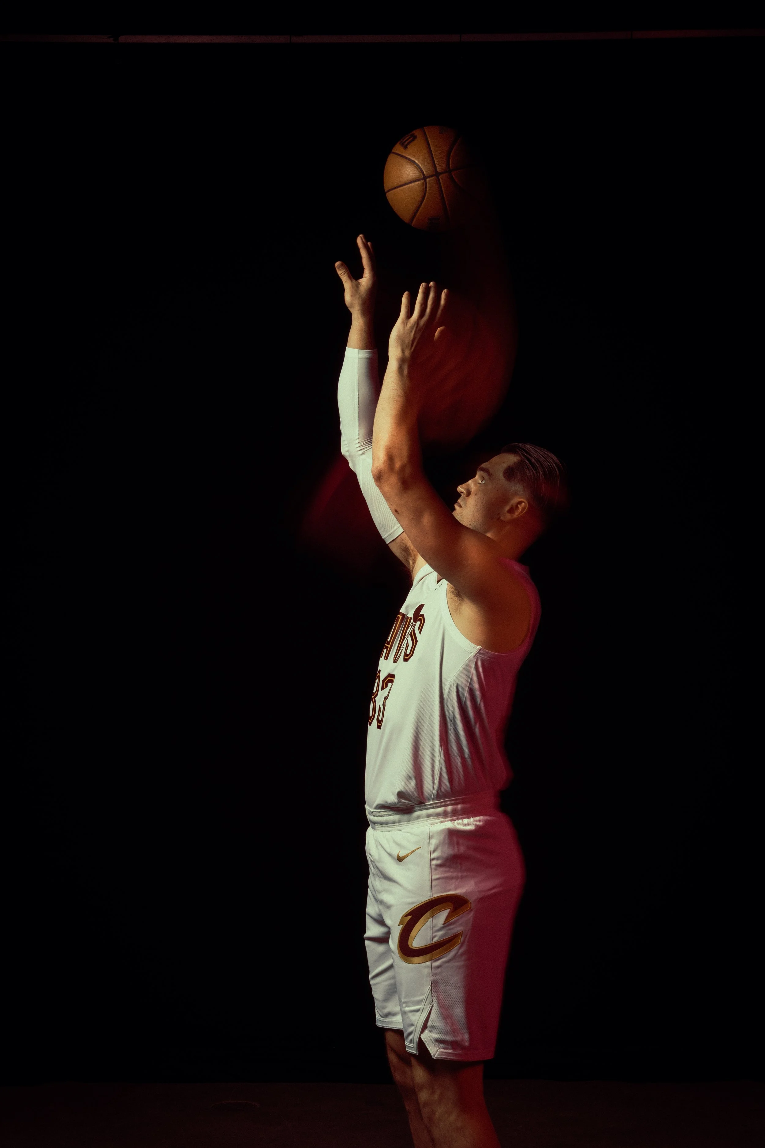 260928_CAVS_MEDIA_DAY_26-27-1301-2-2.jpg