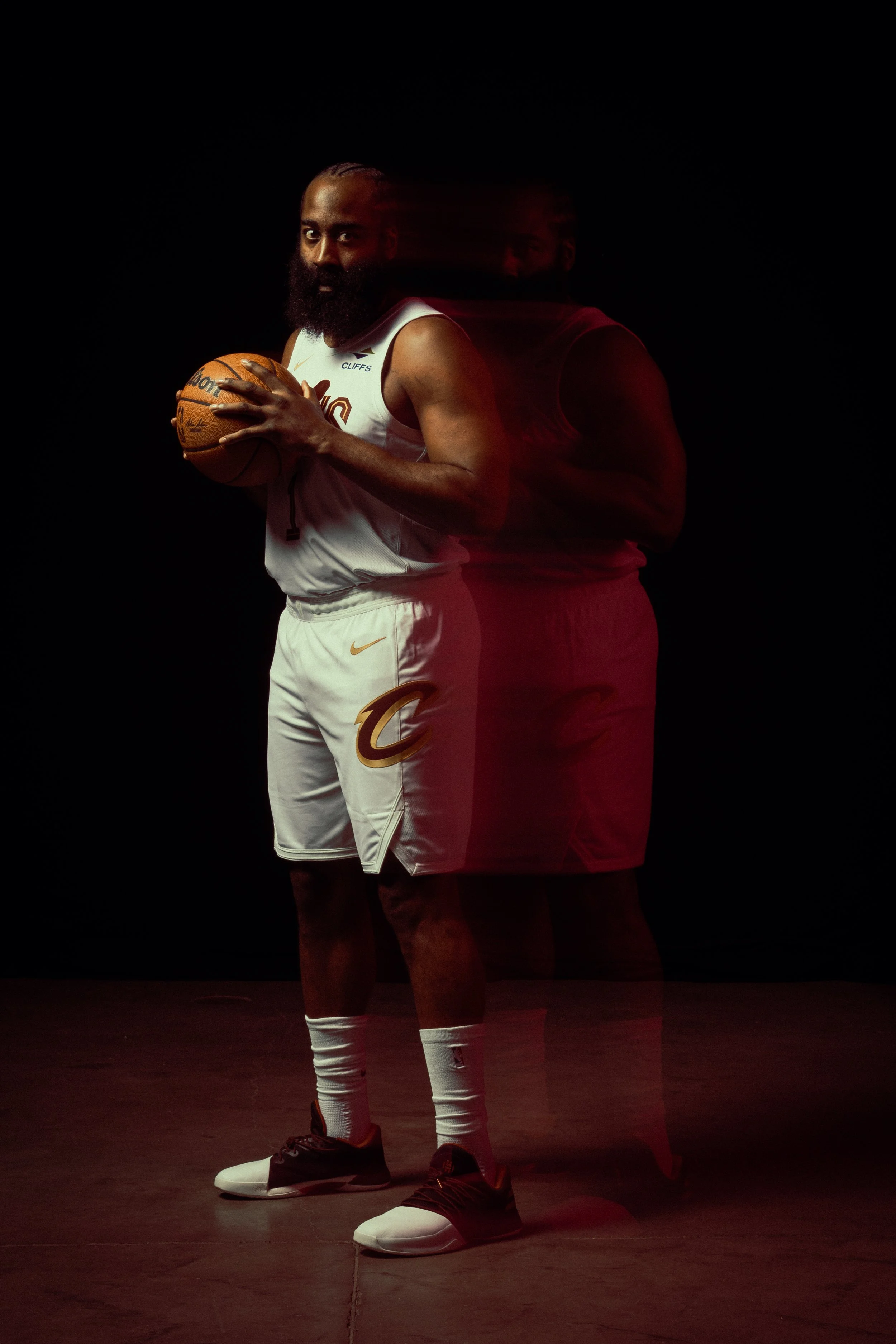 260928_CAVS_MEDIA_DAY_26-27-327-2.jpg