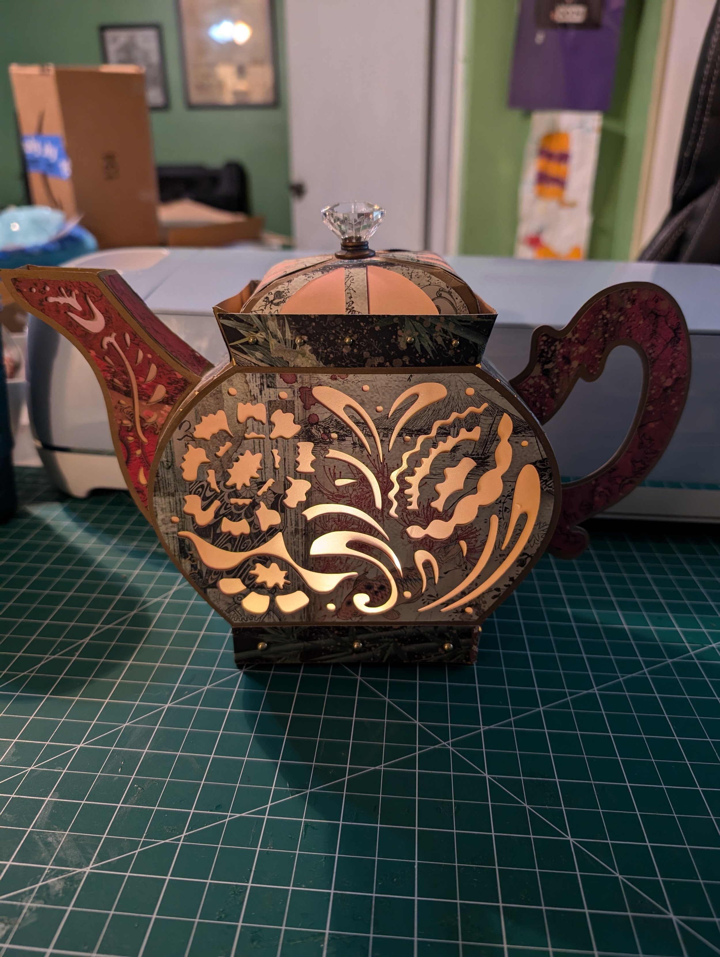 Tea Pot Luminary