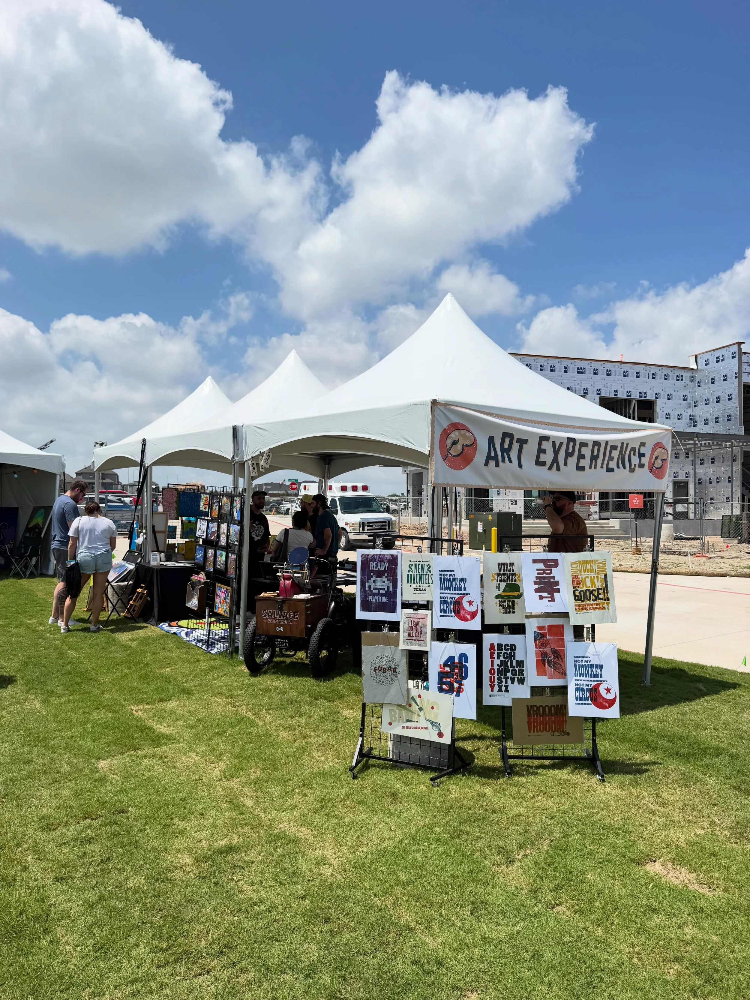 Now offering 10&rsquo; x 10&rsquo; High Peak Tents 🙌

Great for:
Farmers Markets
Festivals
Rodeos
Fairs
Backyard Parties
&amp; more&hellip; 

Reach out for a quote today ➡️ 512-255-0646