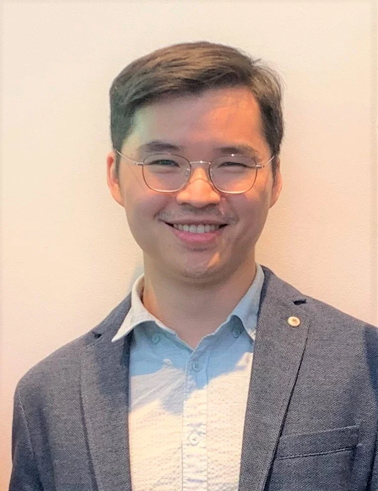 Dr Huan Li