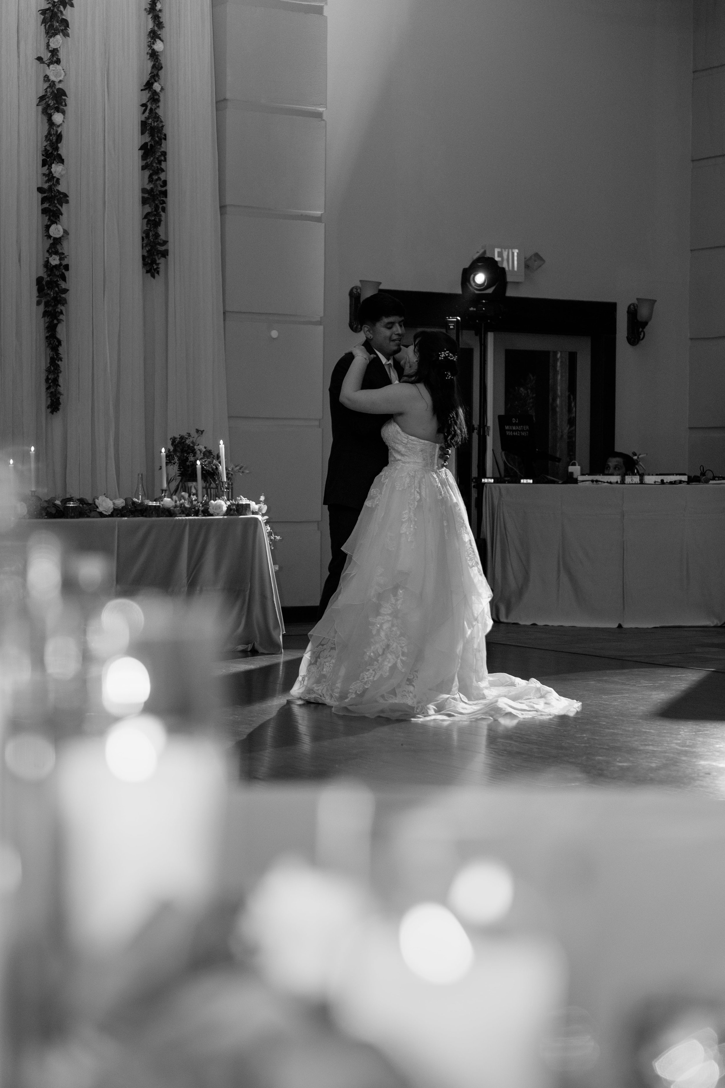 reception-100-min.jpg