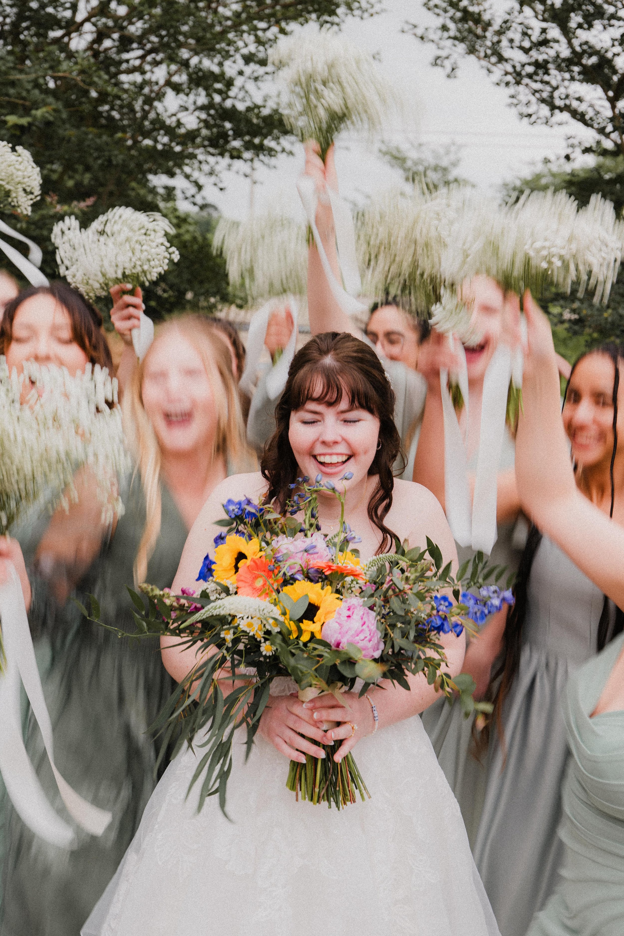 bridalparties2-32-min.jpg