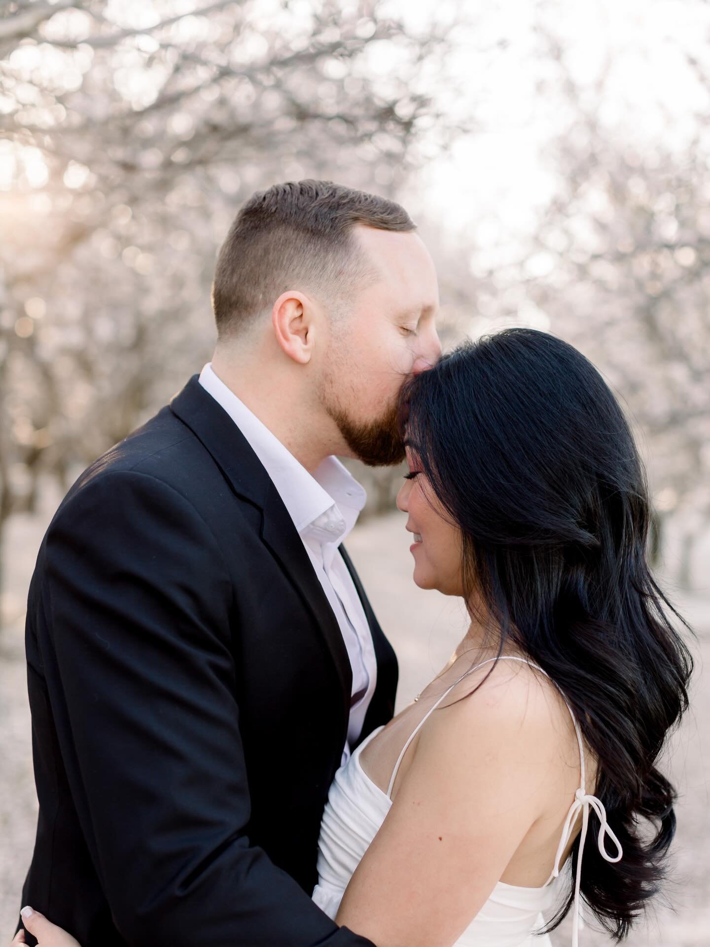 Almond blossom season is here 🫶🏼 
Dates are now open, starting 2/21