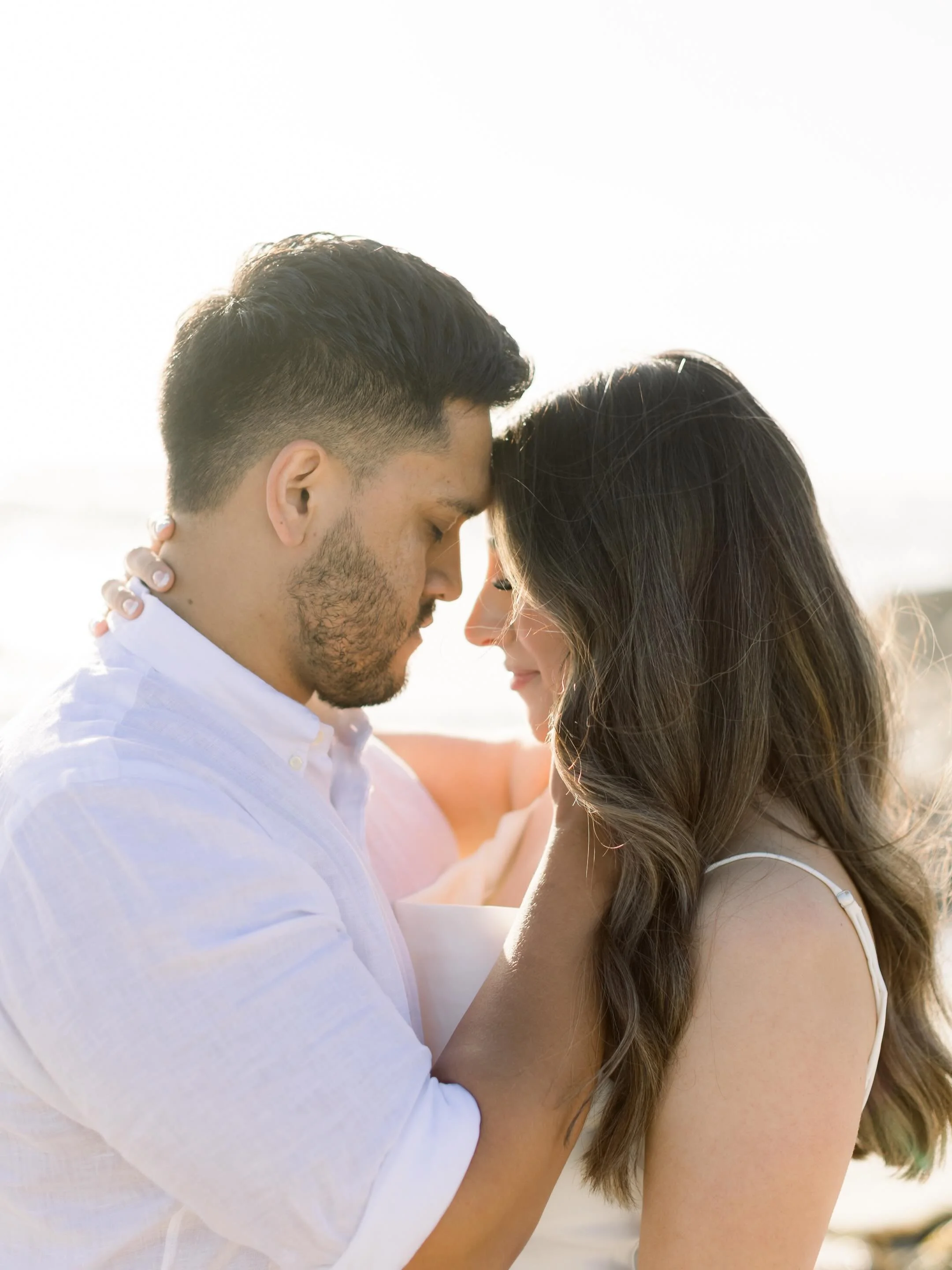 I loveeeee these sessions 🫶🏼

This Monterey engagement session was such a dream. The ocean, the beautiful lighting , the quiet little moments, the way they look at each other&hellip; and somehow I always get the sweetest couples 🥹