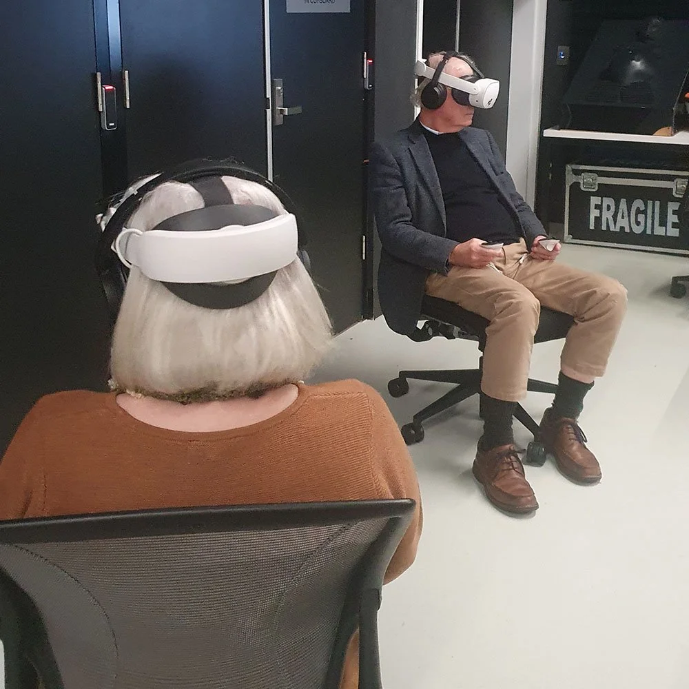 Carol Matthews and Rob Gordon test VR