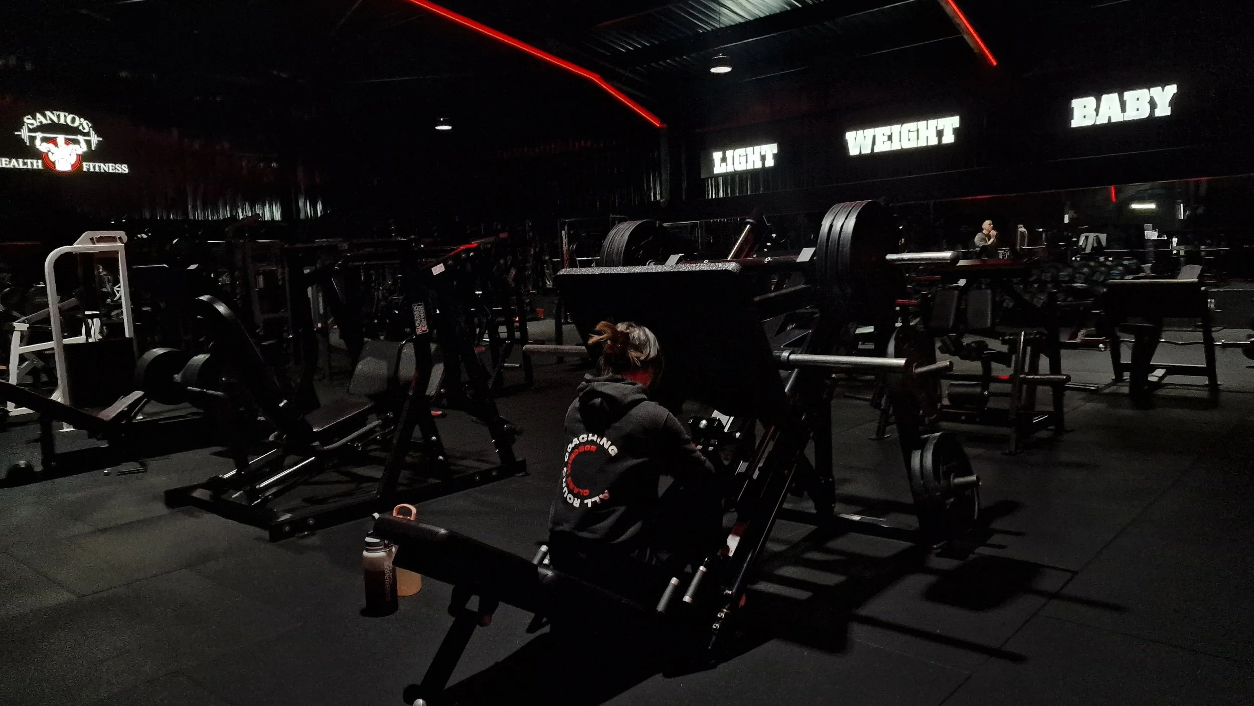 Strong female training in the gym