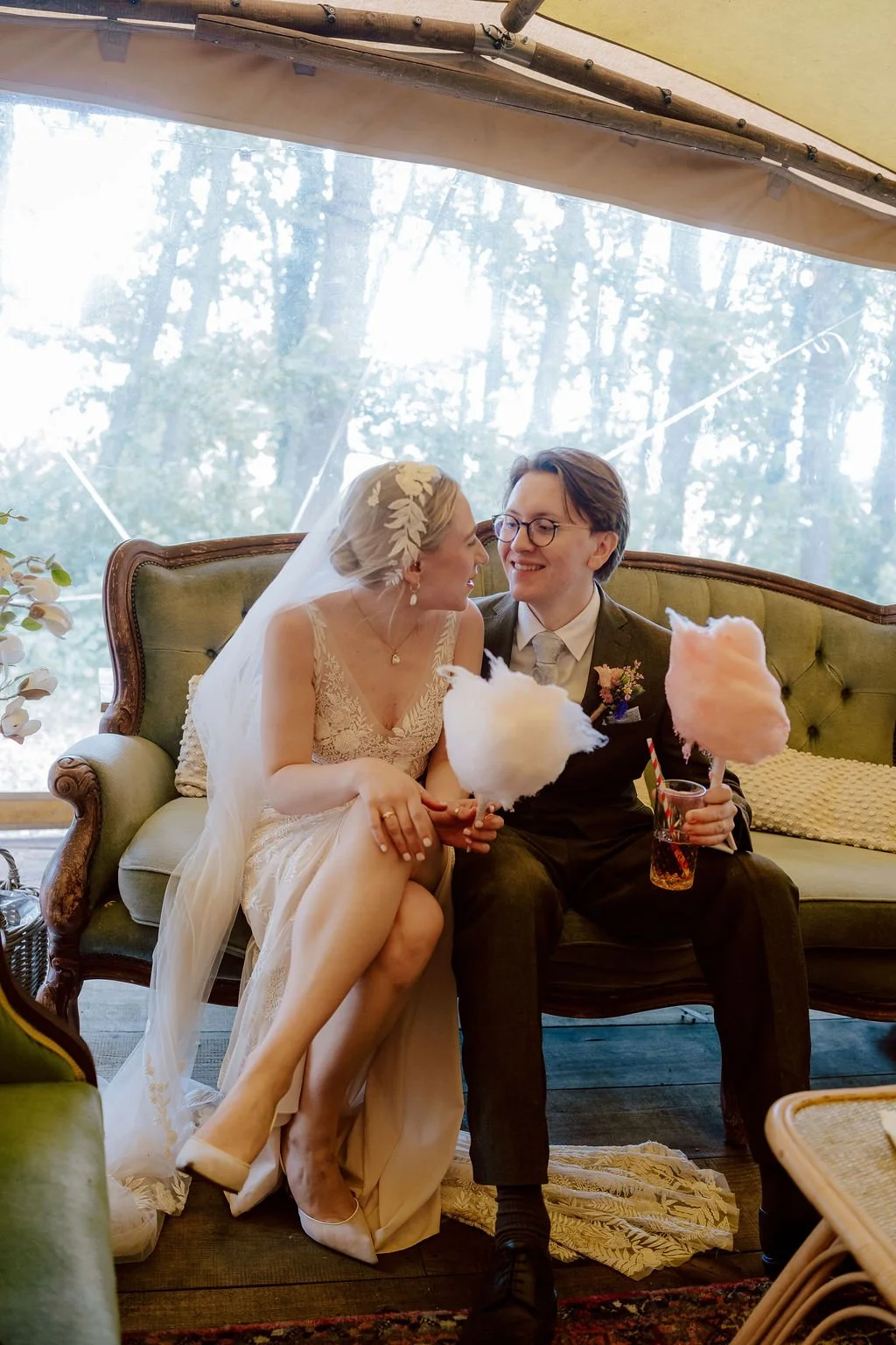 wildernesskentweddingrain-41.jpg