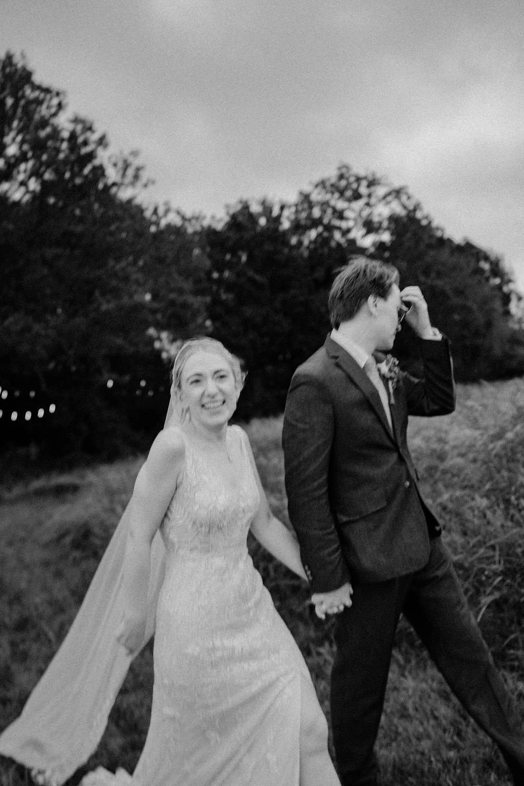 wildernesskentweddingrain-61.jpg