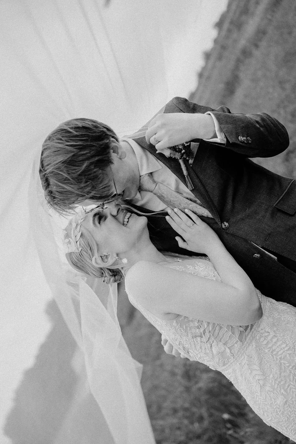 wildernesskentweddingrain-65.jpg