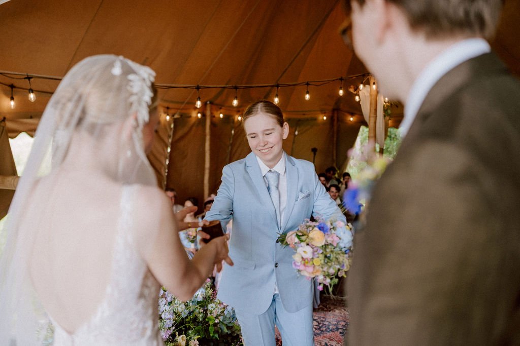 the boathouse wilderness kent wedding