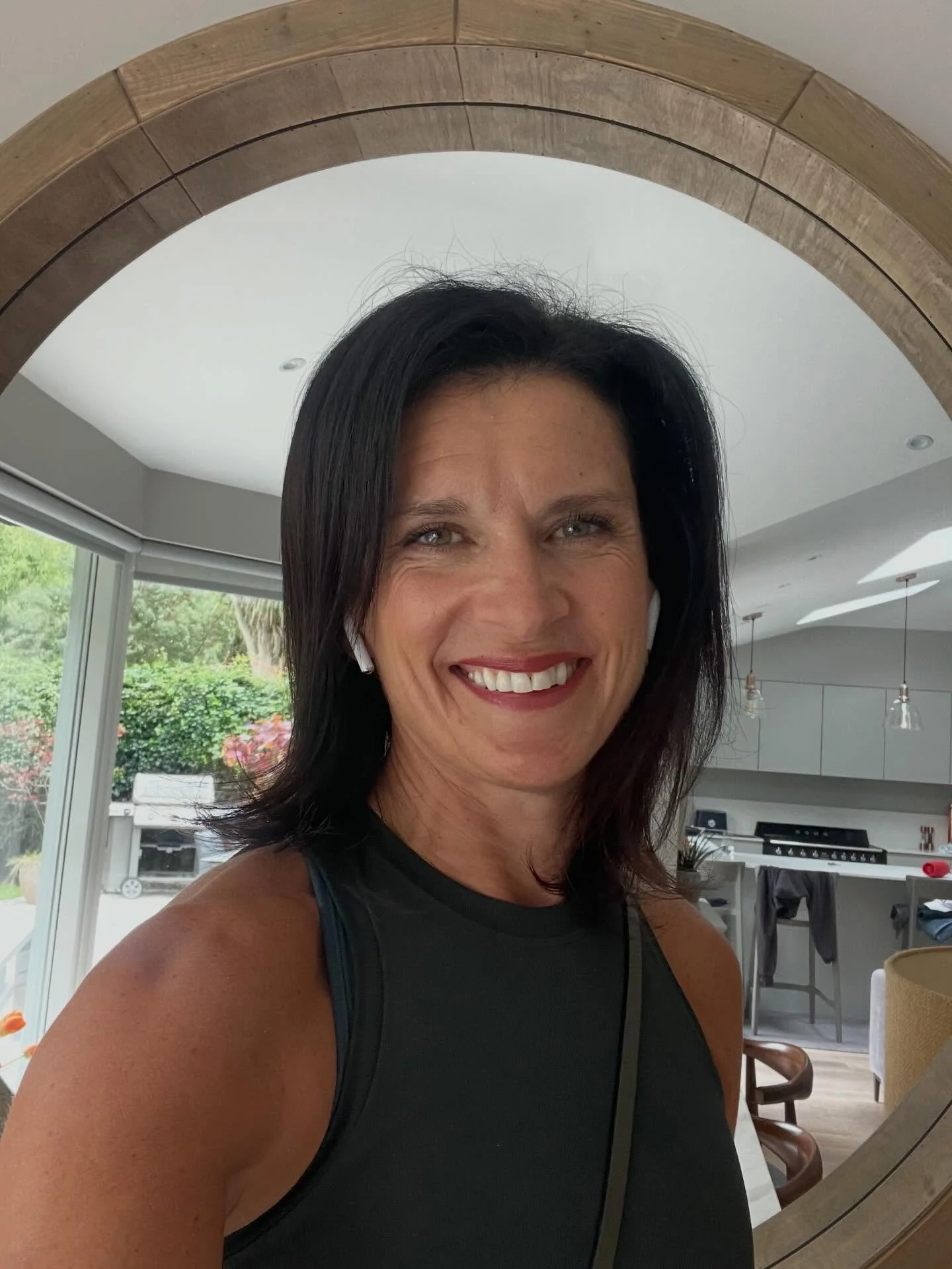 Why We Emotionally Eat After a Setback and How to Break the Cycle

You&rsquo;re eating well, training consistently, feeling strong&hellip; and then life happens.

Routine slips. Stress rises.
And suddenly food becomes comfort, distraction or a way to