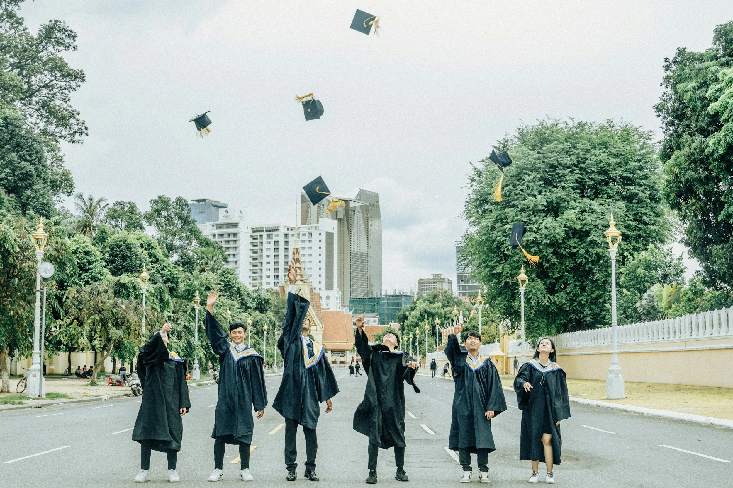 How to Stand Out as a Graduate and Secure Your First Role