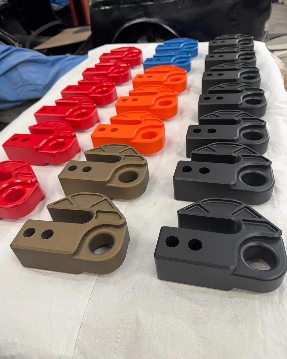 Some recent Cerakote work through the workshop. 

@cerakoteuk