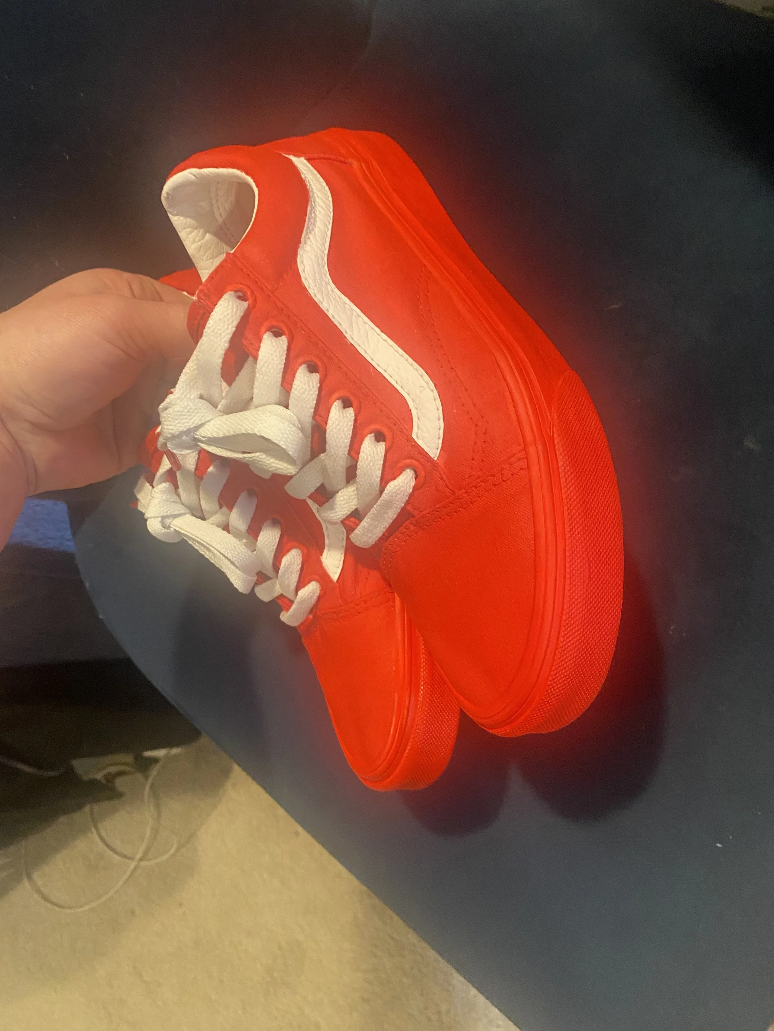 VANS_CUSTOMSHOES.jpg