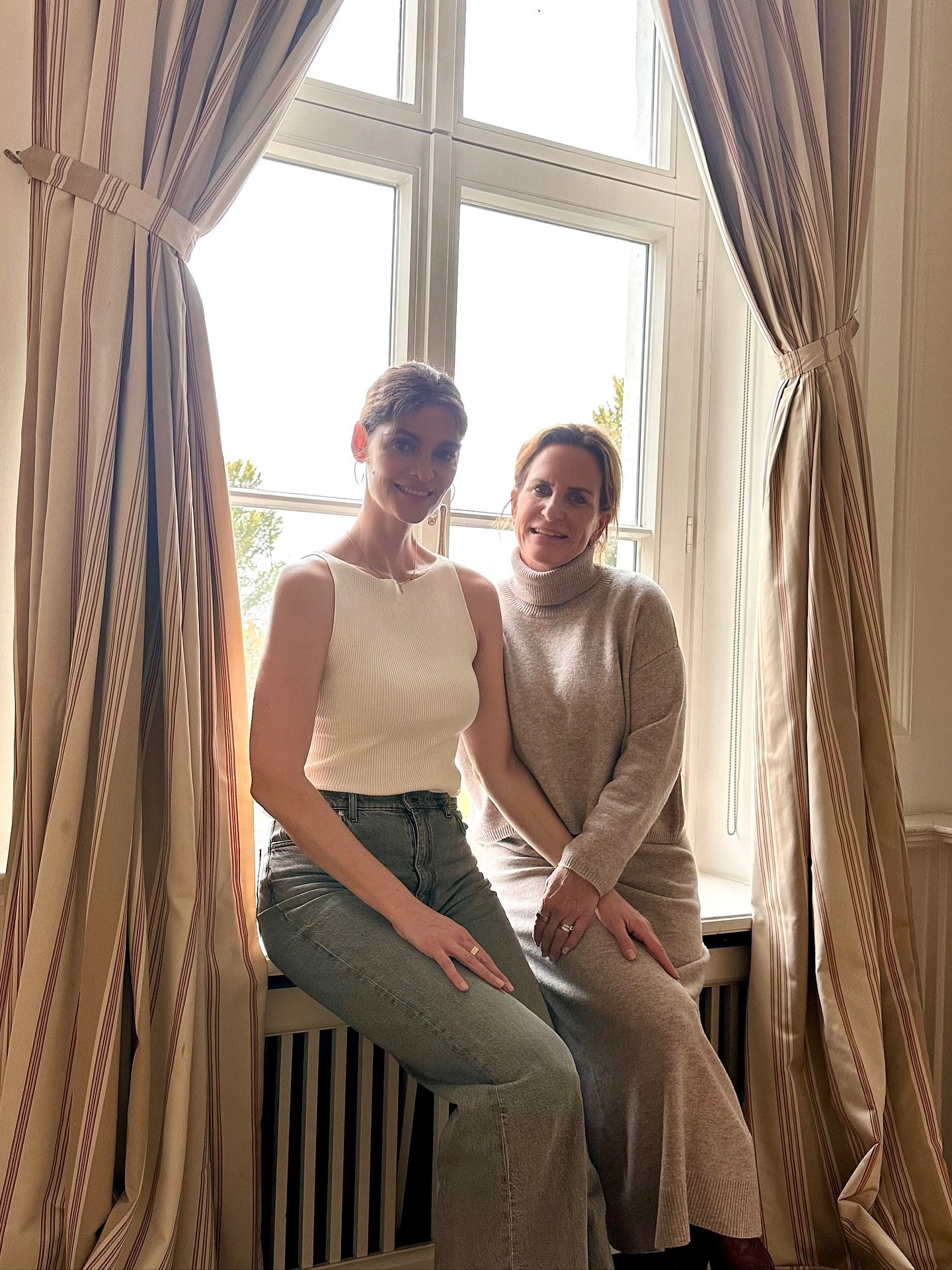 Was f&uuml;r ein Wochenende!

Unser Longevity Retreat im wundersch&ouml;nen @grandhotelheiligendamm war eine Reise voller Energie, Tiefe und Lebensfreude.
Wir sind noch immer beseelt von diesen Tagen &ndash; von all den tollen Frauen (und einem mutig