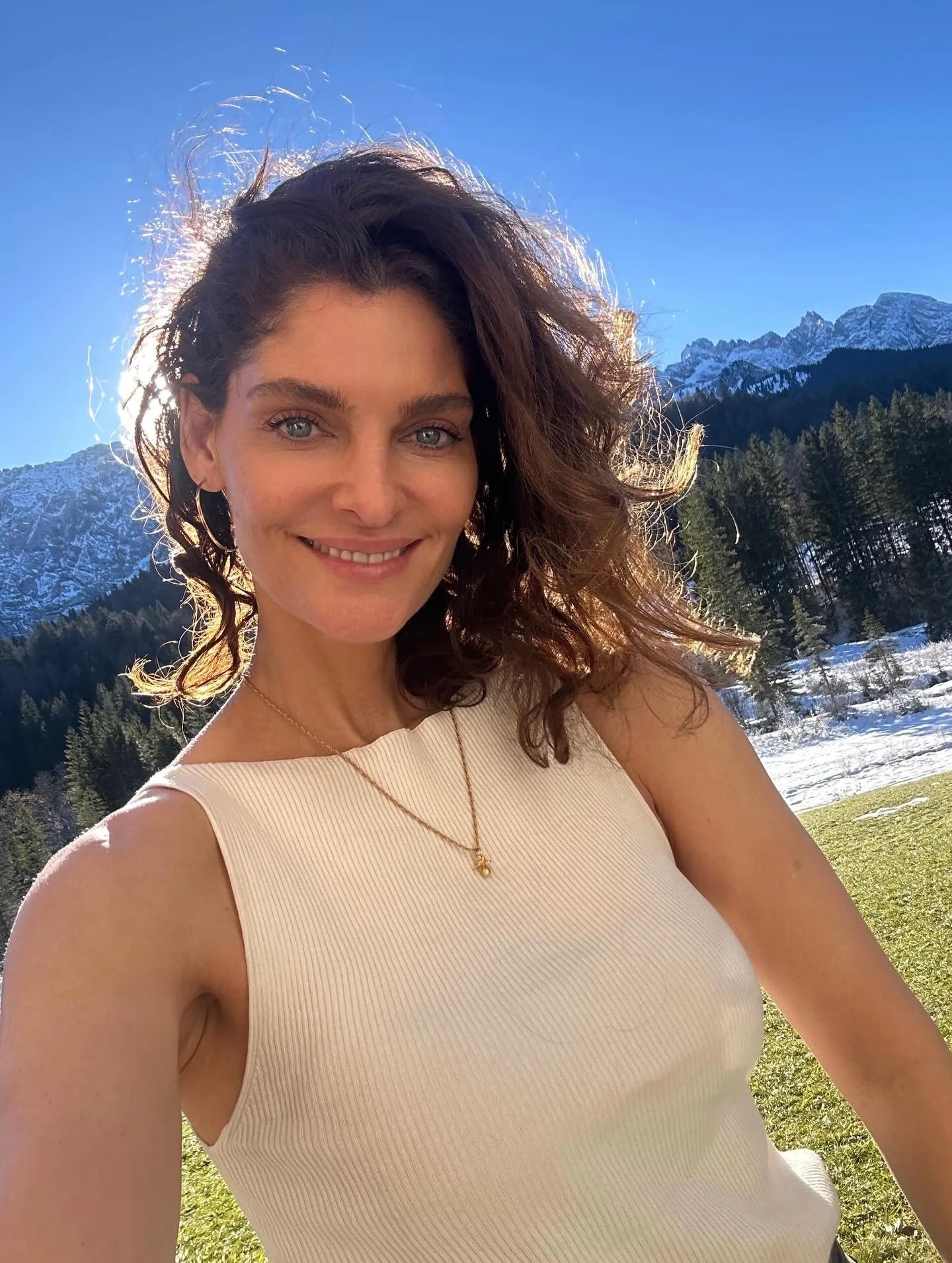 Die letzte Woche in Bildern 🏔️❄️🧒💗🍷 🎺⛸️ 

Ps: ich stand bestimmt schon seit 20 Jahren nicht mehr auf Schlittschuhen (Bild 9)- so please don&rsquo;t judge 😅

Ich w&uuml;nsche euch allen frohe und besinnliche Weihnachtsfeiertage und einen tollen 