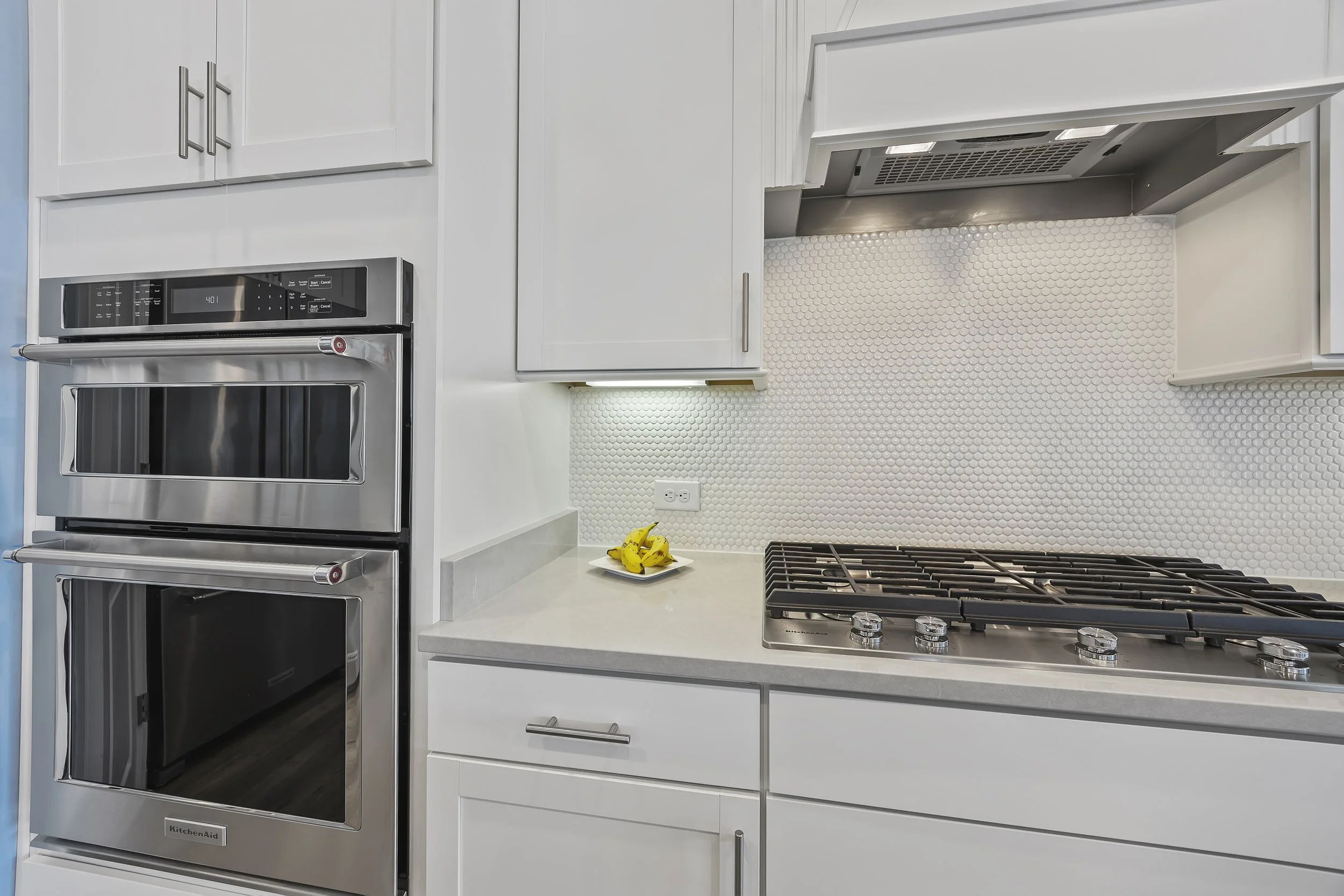 2050 North Lake Blvd (41).jpg