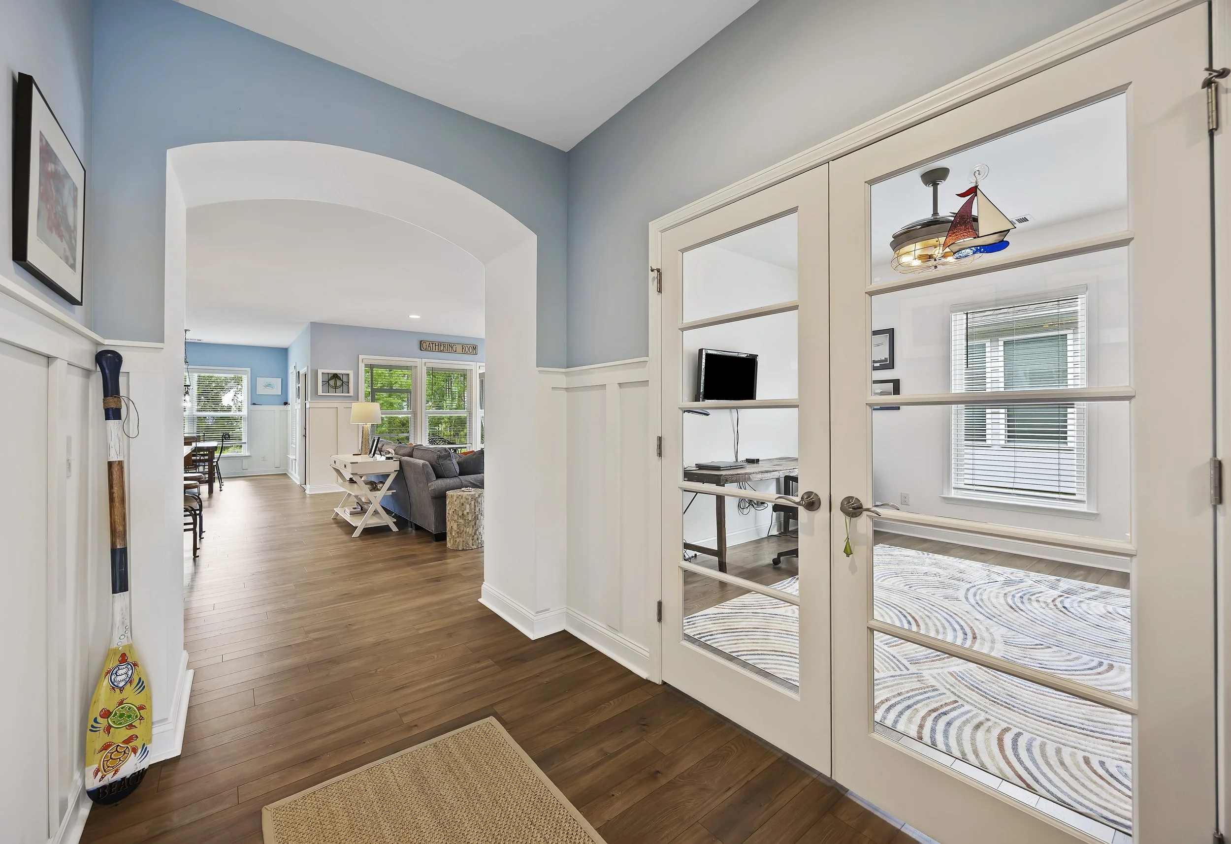 2050 North Lake Blvd (23).jpg