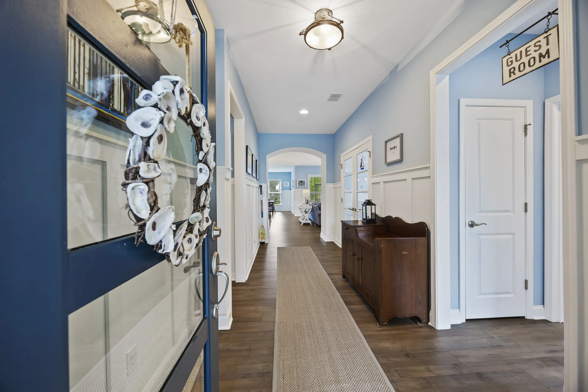 2050 North Lake Blvd (21).jpg