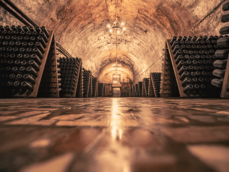 Cave à Chamapgne - Demeures Vejoll