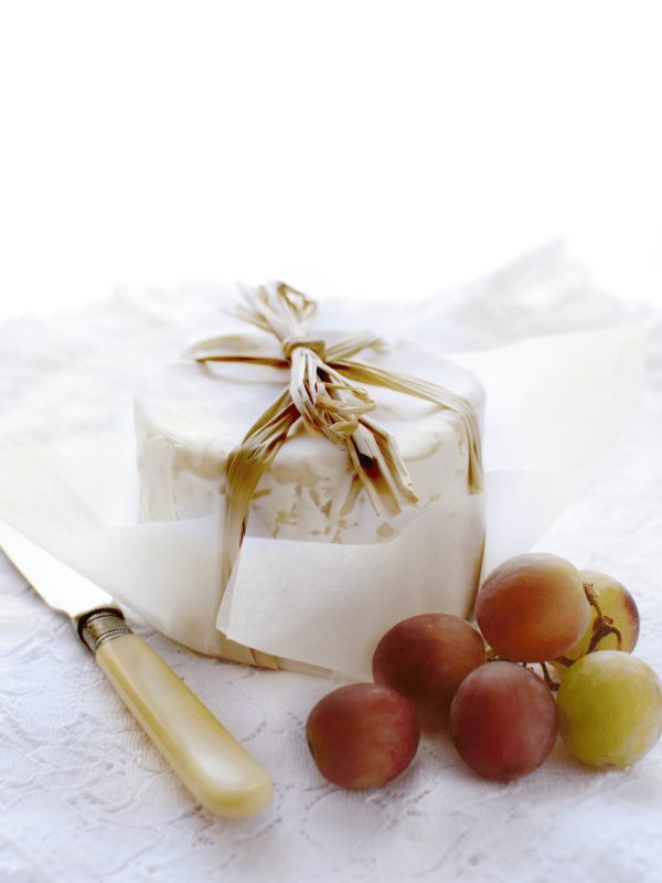 Chaource cheese and grapes