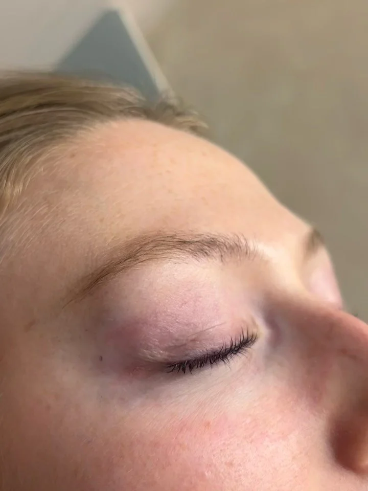 Lash lift results&hellip;. Swipe to see before! 💫

Lash lifts generally last 6-8 weeks before your next appointment. Our lash lifts include a tint, and we recommend using a lash serum to hydrate and keep the lashes intact ready for your next treatme