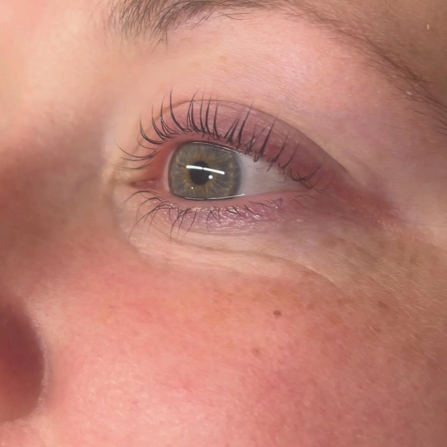 Sorry, what&rsquo;s mascara?&hellip; 

No need with our gorgeous lash lifts 😍 
 

#hbbhitchin #hbb #hairandbeauty #hairdresserhitchin #hairsalonhitchin #beautyhitchin #beautysalonhitchin #HitchinSalon #HitchinHair #HitchinBeauty  #HairAndBeautyHitch