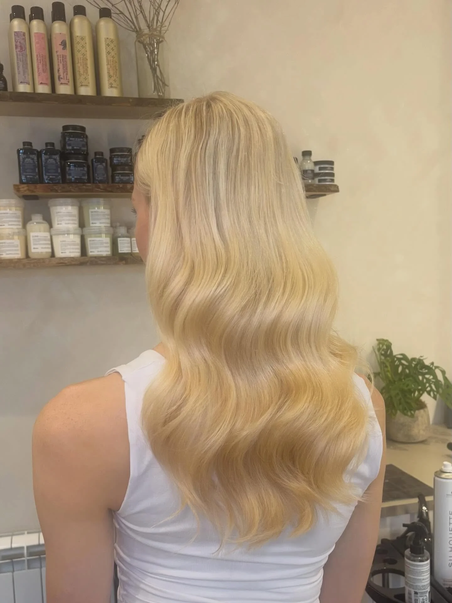 Get summer-ready with us ☀️💛🌻 

From special occasions to bridal styling and flawless blow dries, our expert stylists have you covered. Sit back, relax, and let us create a look that stays glam from day to night ✨

#HitchinHair
#HitchinSalon
#Hitch