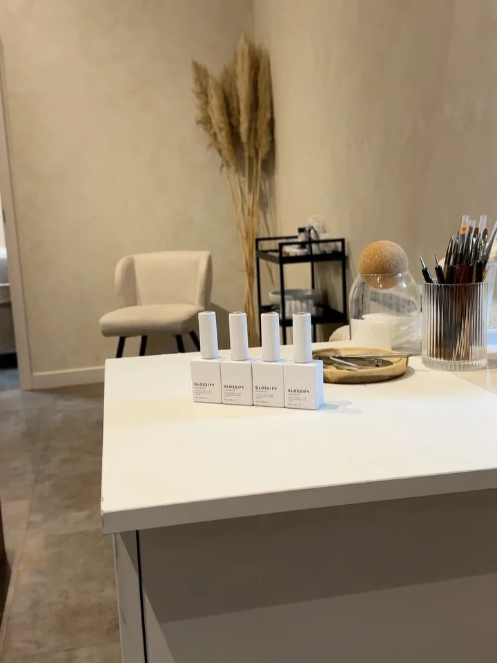 BIAB maintenance made easy 💅✨

Infills every 2&ndash;3 weeks to rebalance growth and keep your nails looking fresh

Opt for a full removal &amp; reapply every 3&ndash;4 infills (6&ndash;8 weeks) to avoid buildup and check nail health

Keep on top of