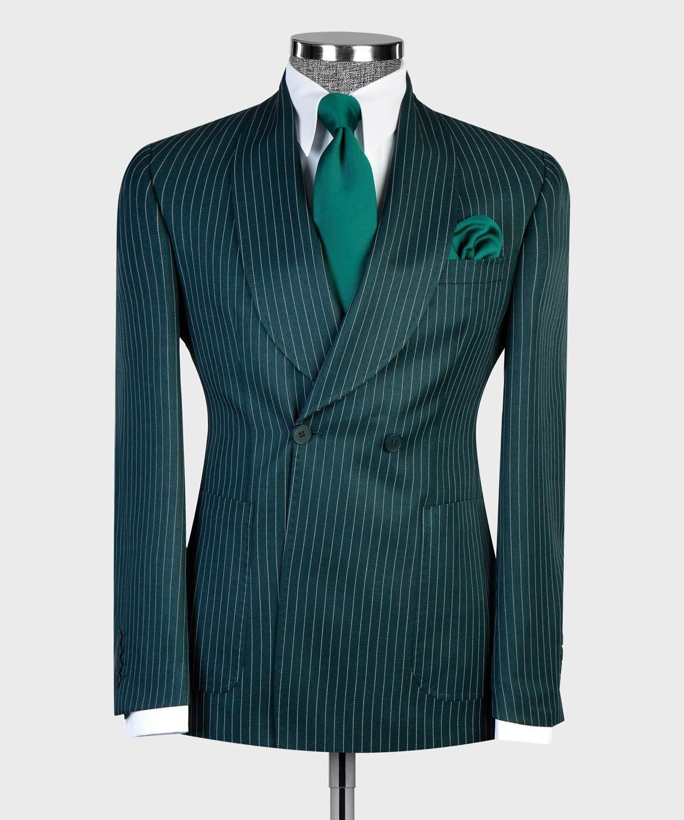 Men's Classic Single Breasted .....#dresses #fashiondesigner #classy #trends #jacket #suit #elegance #ethnicwear #indianwear #bespoke #indianfashion #onlineboutique #fashiondesign #womenfashion #womenswear #runway #hautecouture #shirts #fashionstylis
