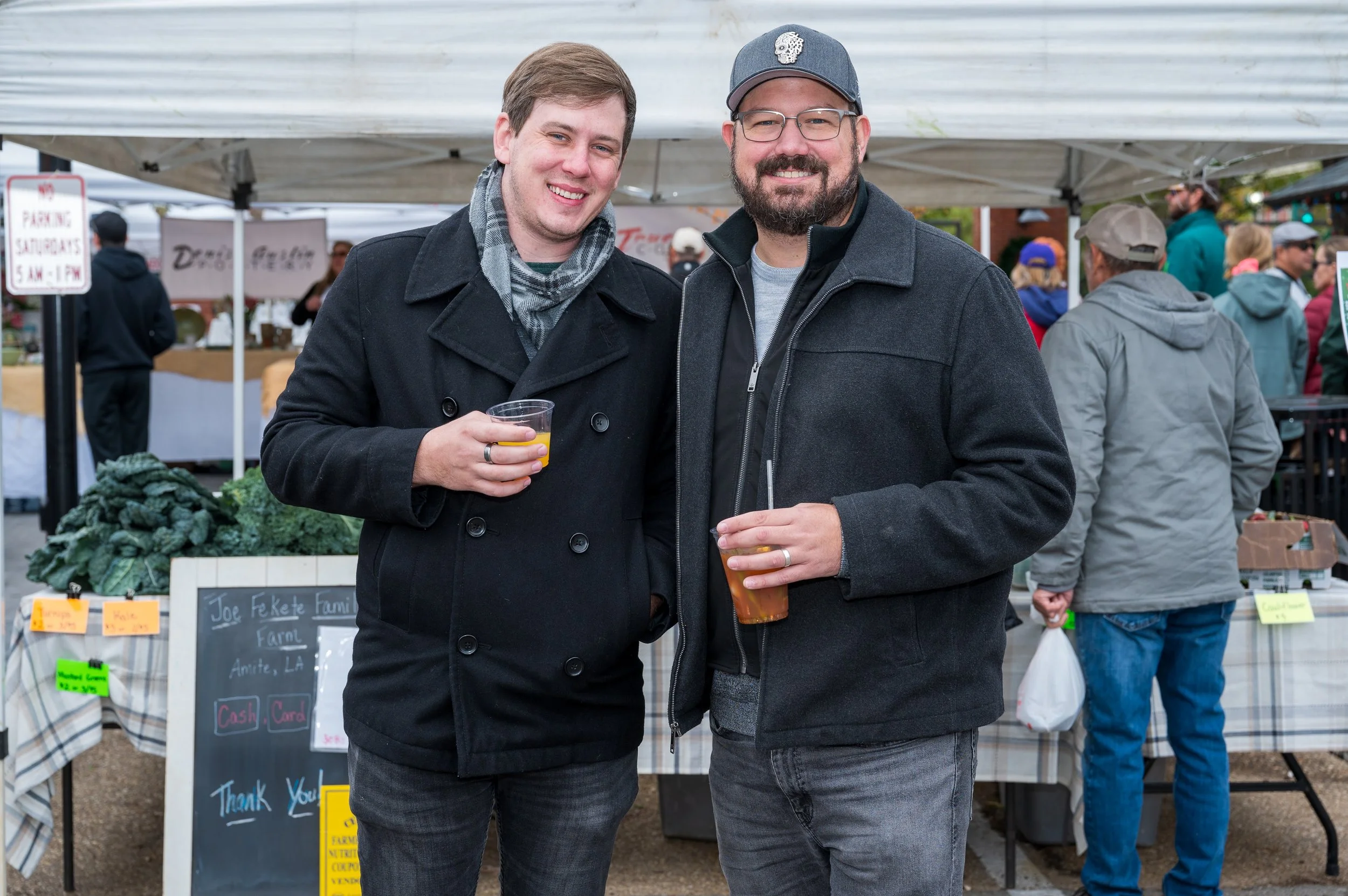 012-Farmer-Mkt-11-19-22-PhillipColwartPhotography.jpg