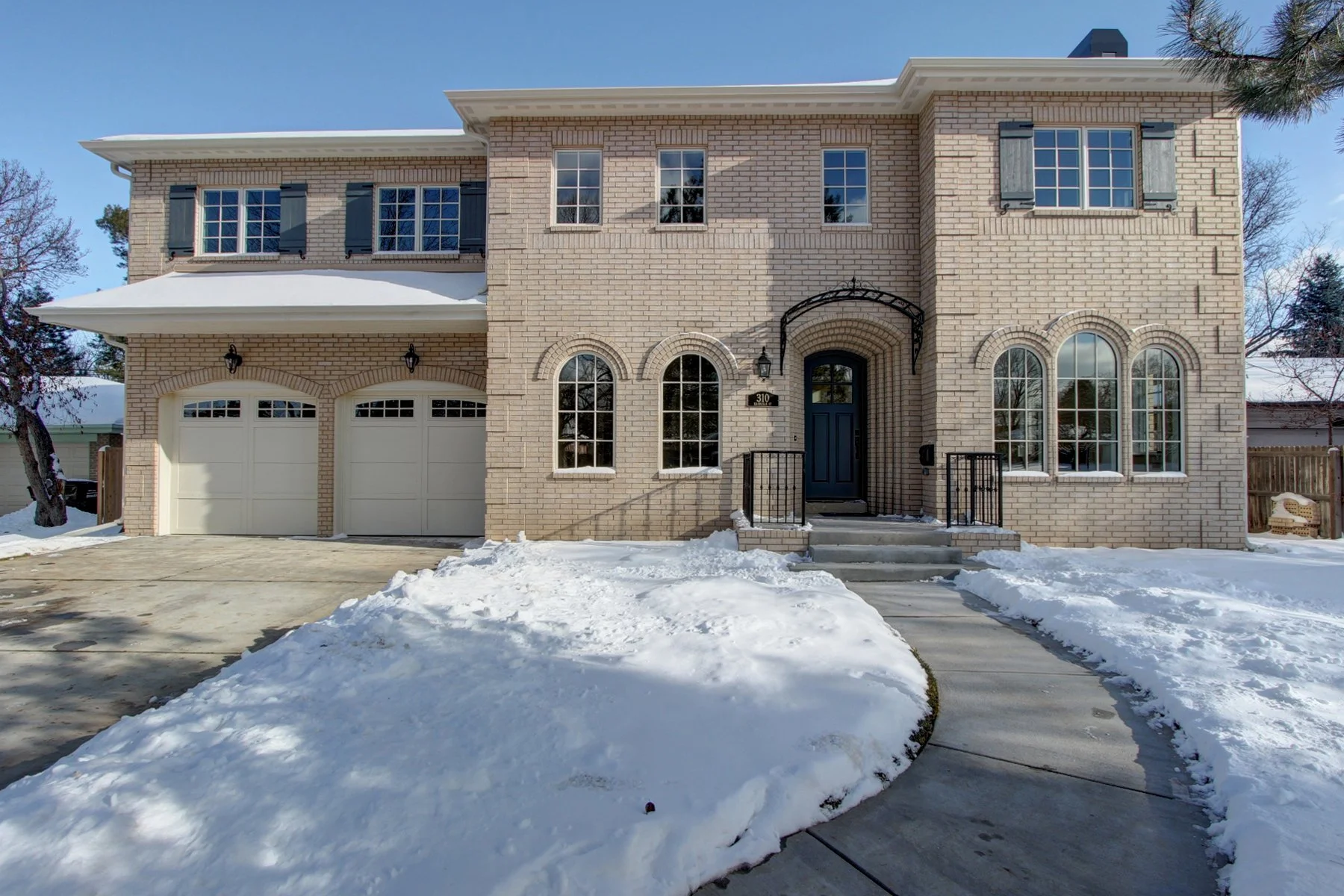 Crestmoor Colonial Revival