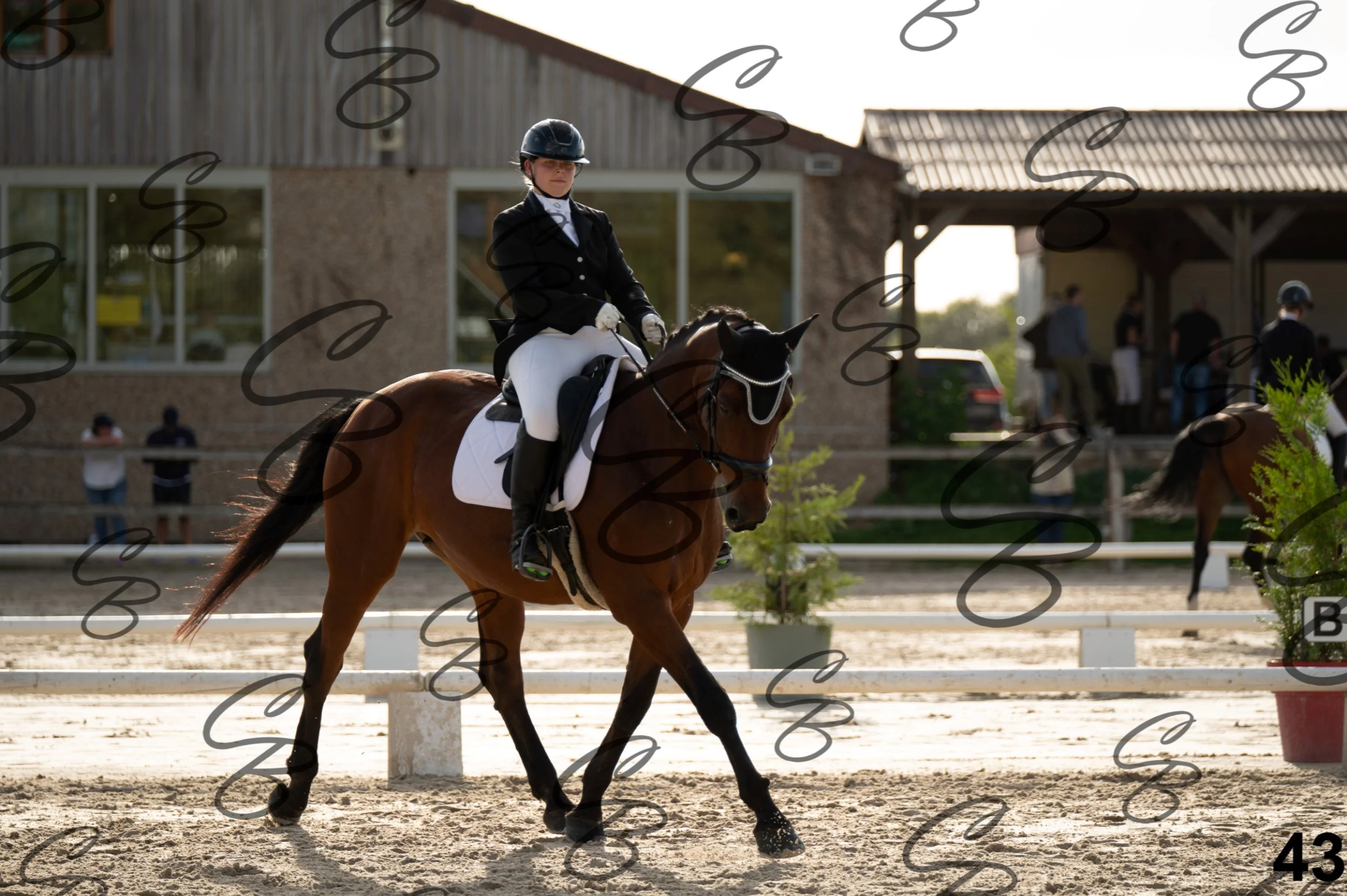 2026.09.20 - Caroline-43.jpg