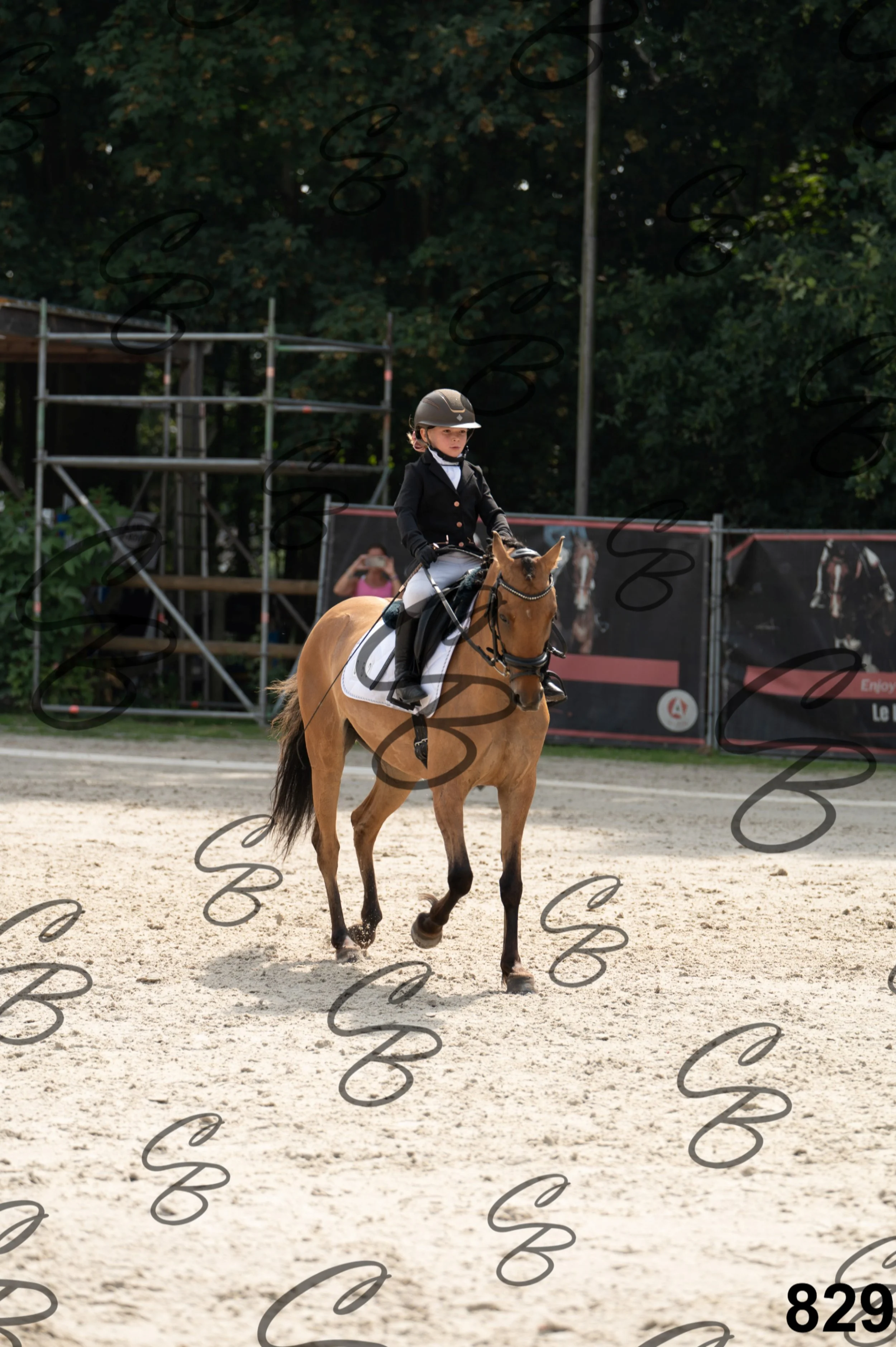 2026.08.15 - Louchier - GHO-951.jpg