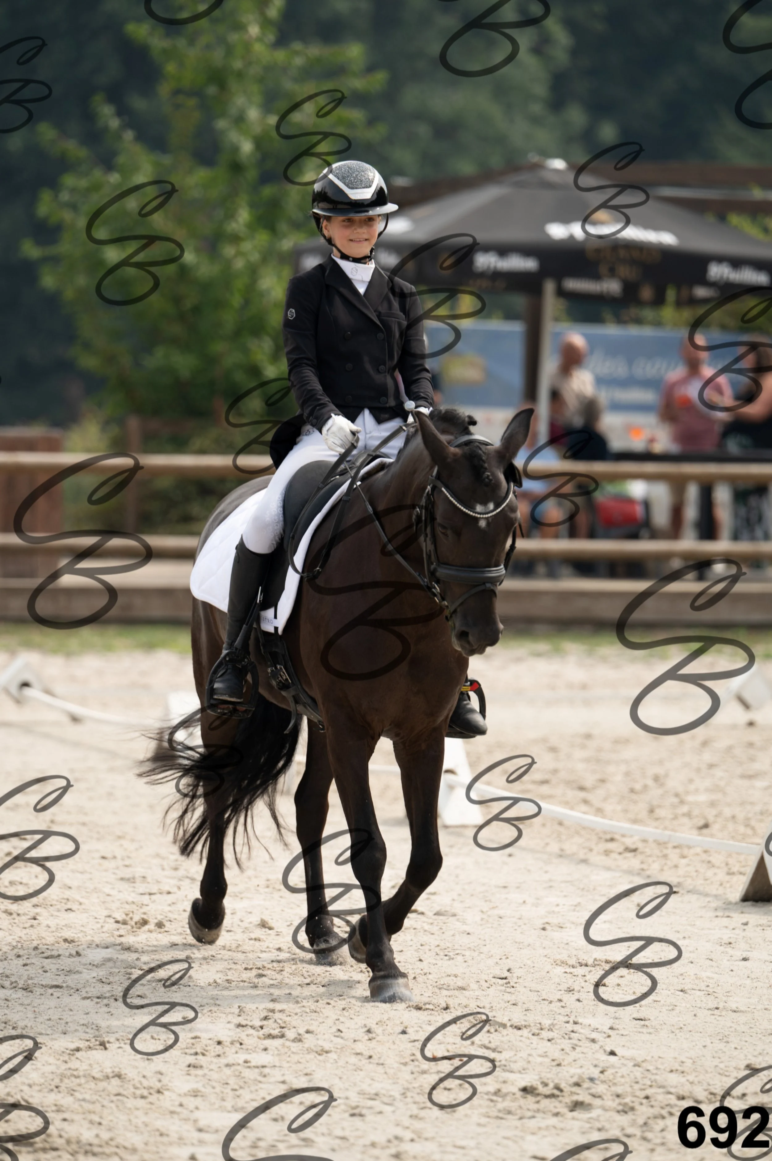 2026.08.15 - Louchier - GHO-792.jpg