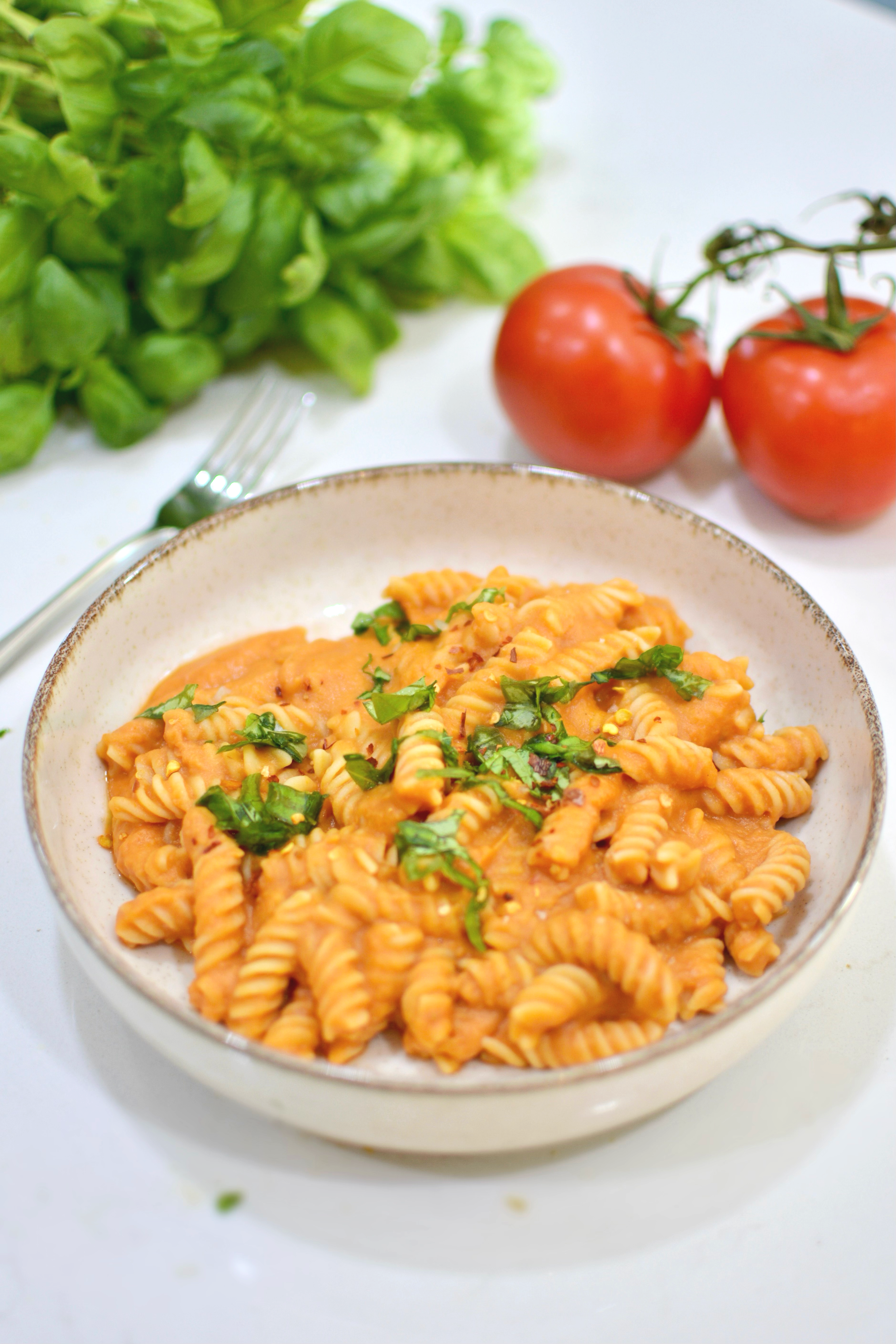 Pâtes sauce tomate rosée protéinées sans produits laitiers