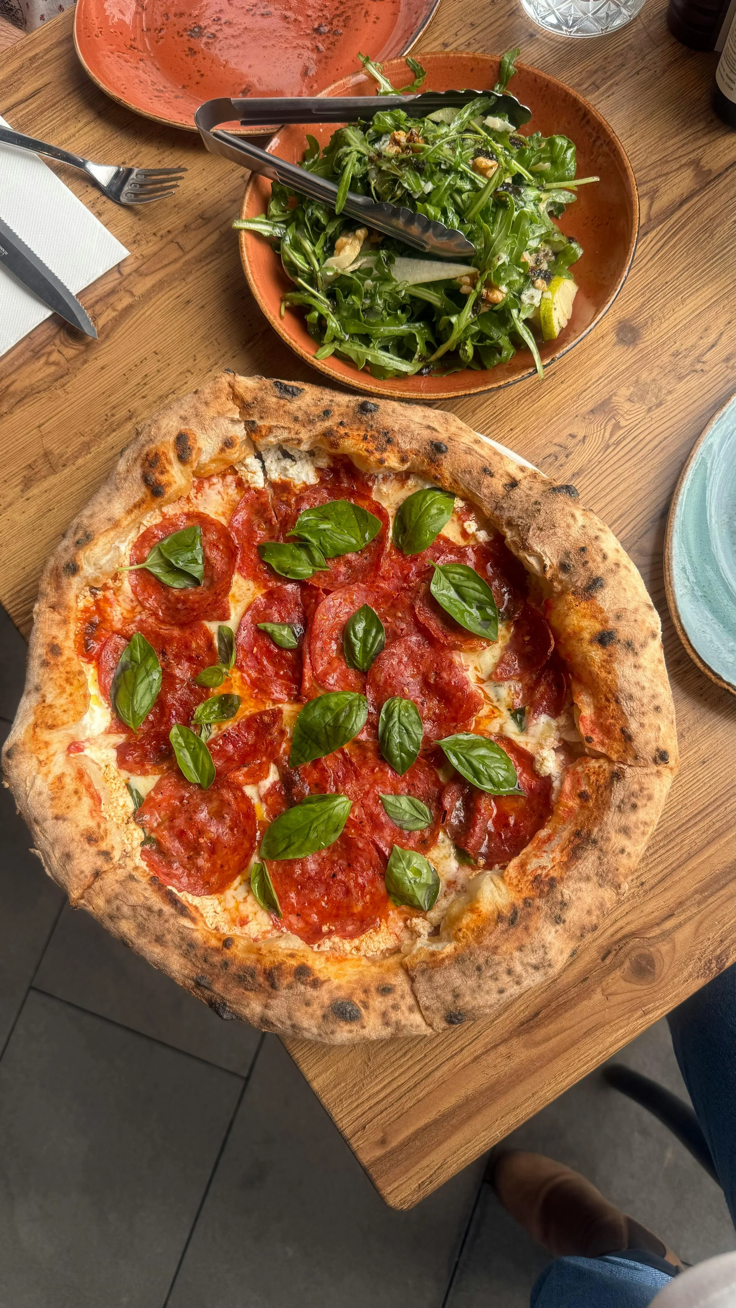 5 astuces simples pour manger équilibré au restaurant (sans se priver)