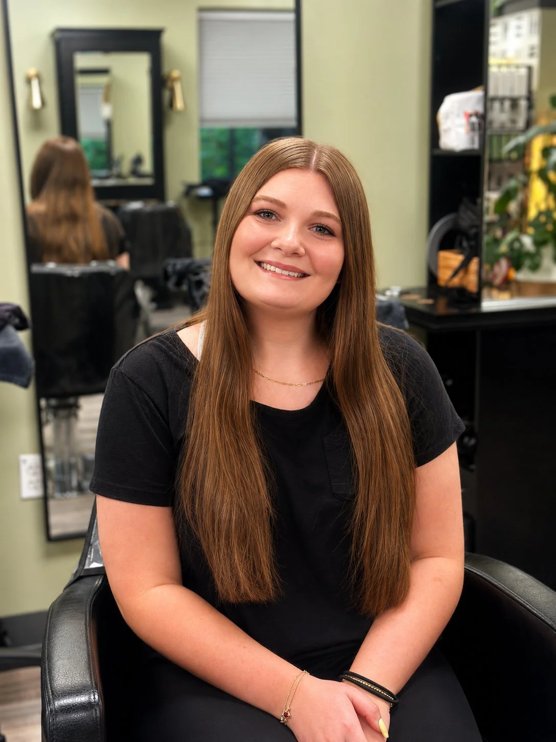 Molly, front desk/client experience