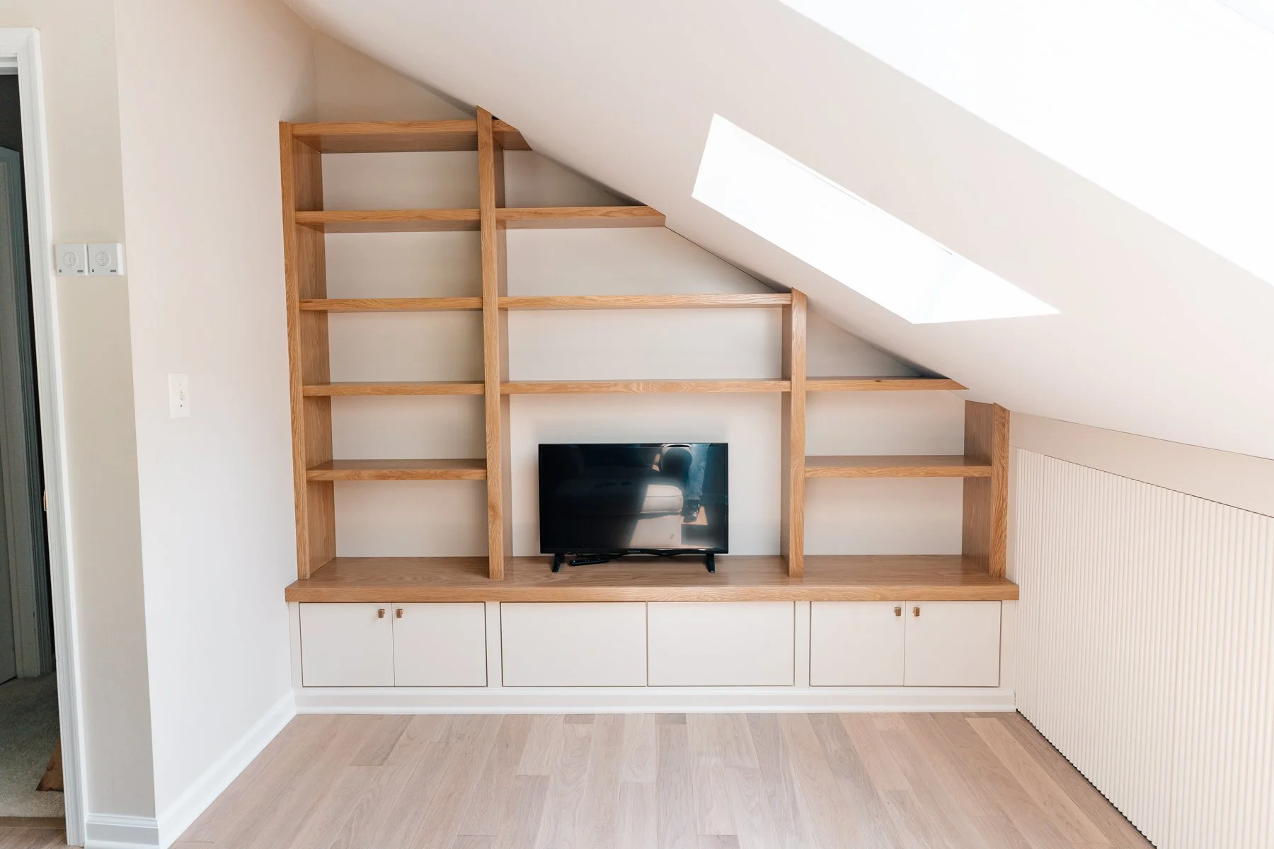 mulherin-table-flex-room-3-2.jpg