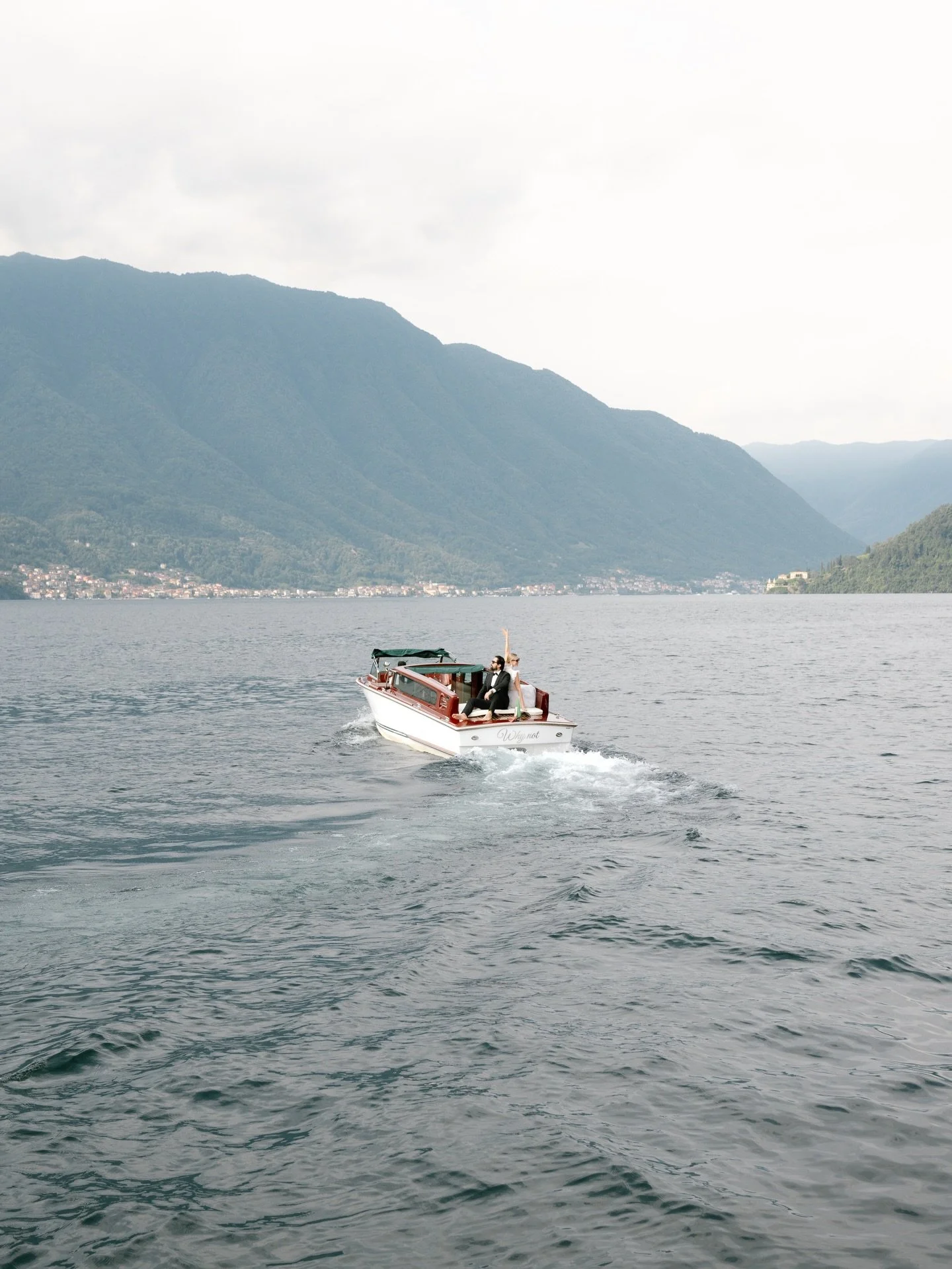 with love, from lake como 

Wedding Planner | @weddingisabeach 
Photographer &amp; Videographer | @wingdingweddings 
Bridal Couple | @anastasiiaromashovaa &amp;  @filippo.delucia 
Jewelry | @jonidaripani 
Boat | @cadenazzi_boats 
Dress | @ateliercarr