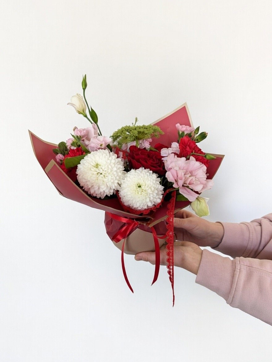 Designer's Choice Valentine's Arrangement