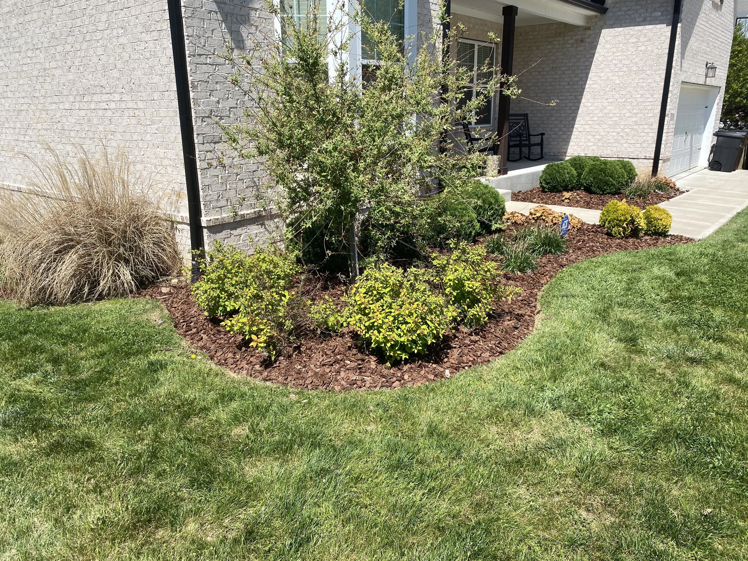 Landscape And Mulch Installation In Lexington, Ky