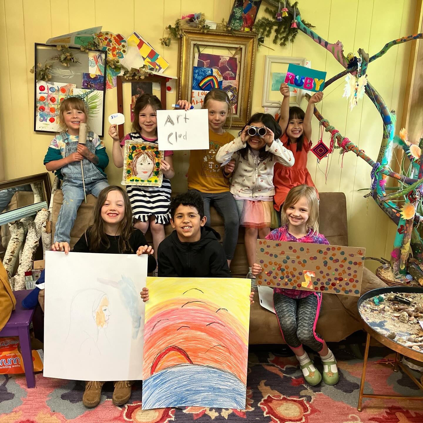 Creative reuse of everyday materials is a studio priority! 🌎🩵 My hope is that kids leave Kindling seeing a bit more of the possibility all around us. There's so much magic to be made if we stop to really look, listen, and follow our imaginations le