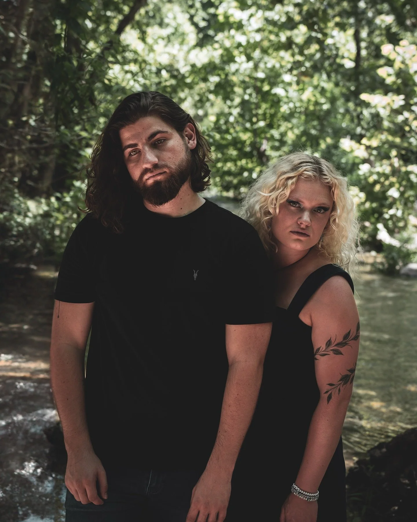 &bull;If you&rsquo;re new here, hi! We&rsquo;re Blank Slate (you might know us better as @jonvokal and @hannah_jane_music)

Have you listened to Flow With The Flood yet? Let us know what you think of it in the comments&bull;

📸: @babybxbm 
&bull;
&b