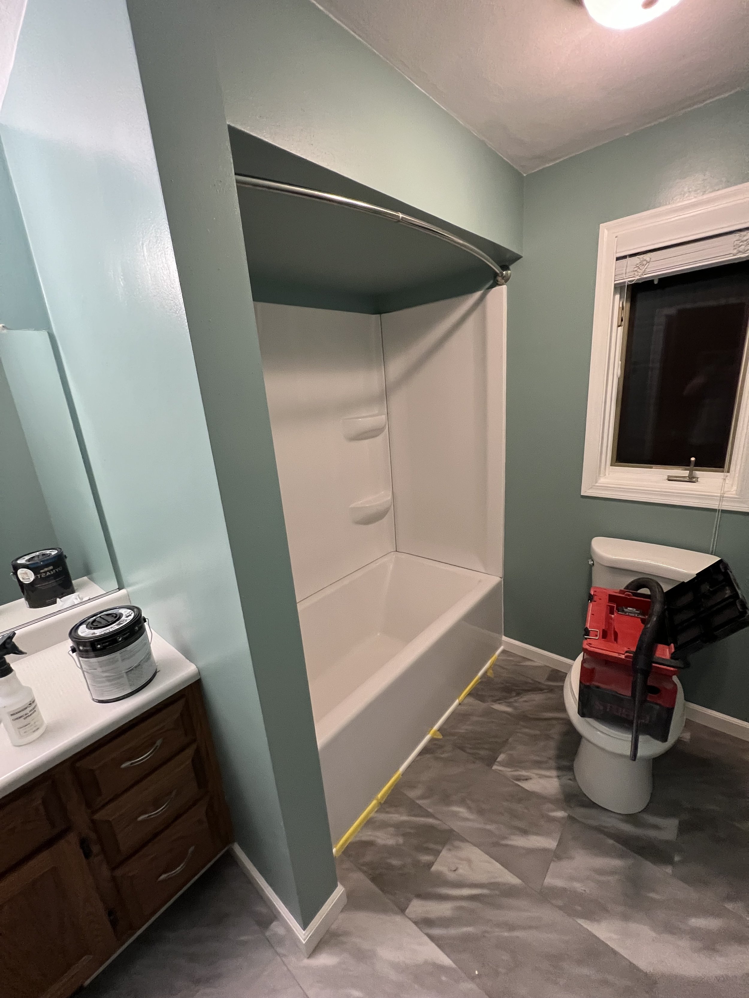 ACRYLIC TUB AND SURROUND REPLACEMENT