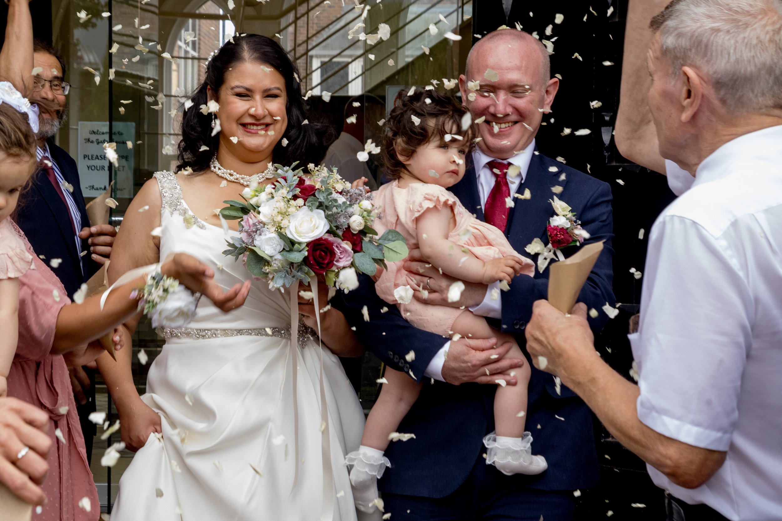 st-albans-confetti-registry-office.jpg