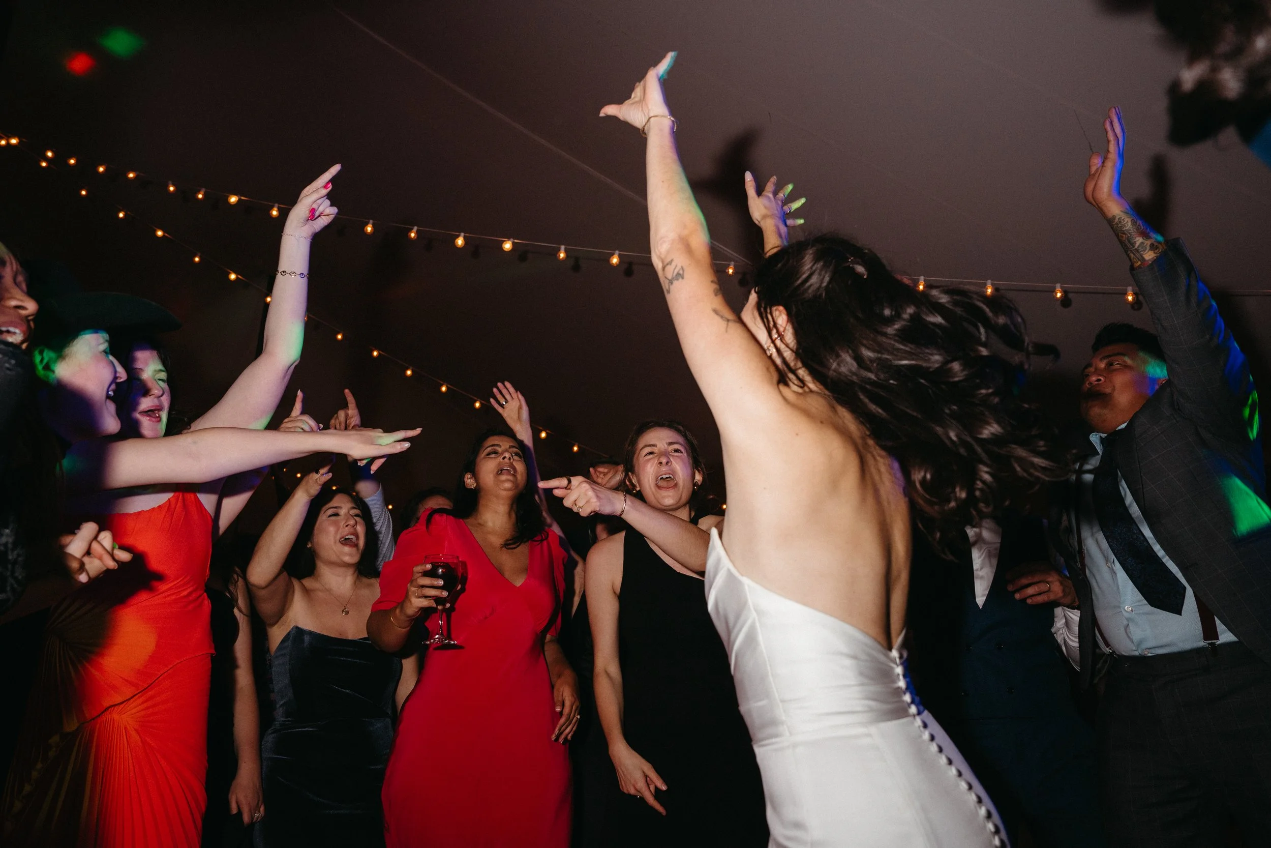 Summer_Stephen_Reception_Dancing-183.jpg